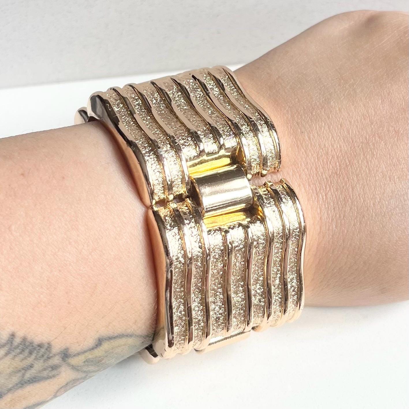 Vintage Globus 1970’s 1980’s Rose Gold Tone Textured Wide Link Cuff Bracelet MillyOliverVintage