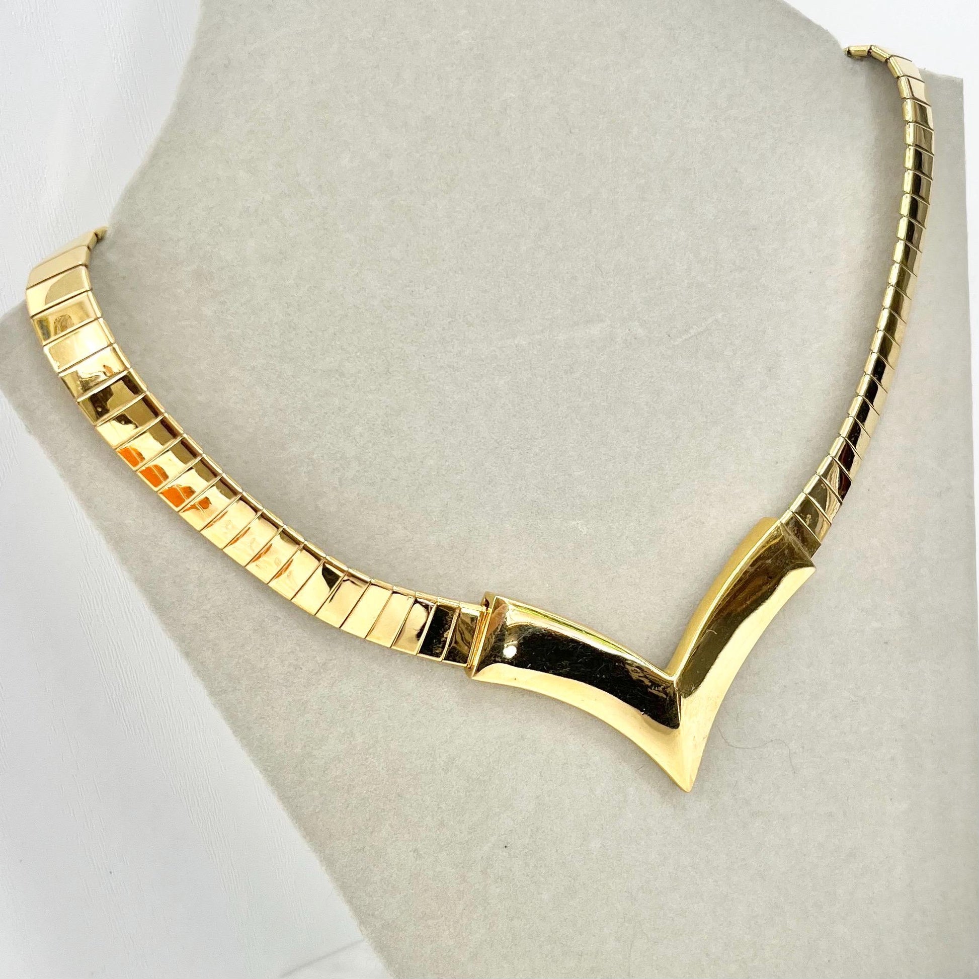 Vintage Napier V Neck Mesh Gold Plate Collar Chain Necklace 1970’s - 1980’s Statement Jewellery MillyOliverVintage