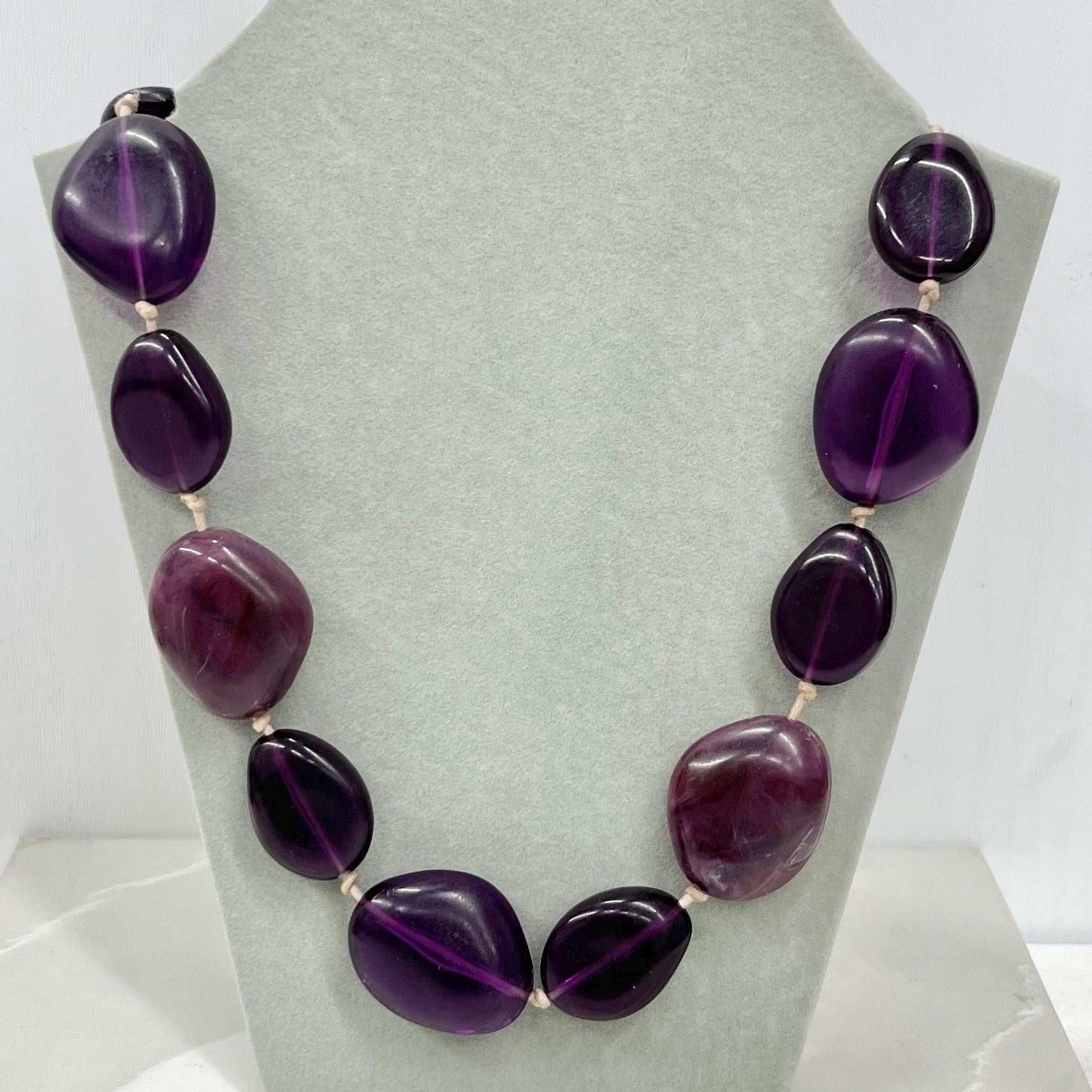 Vintage Amethyst Acrylic / Plastic Chunky Pebble Bead Necklace 20” Long with a 2” Extender Chain MillyOliverVintage