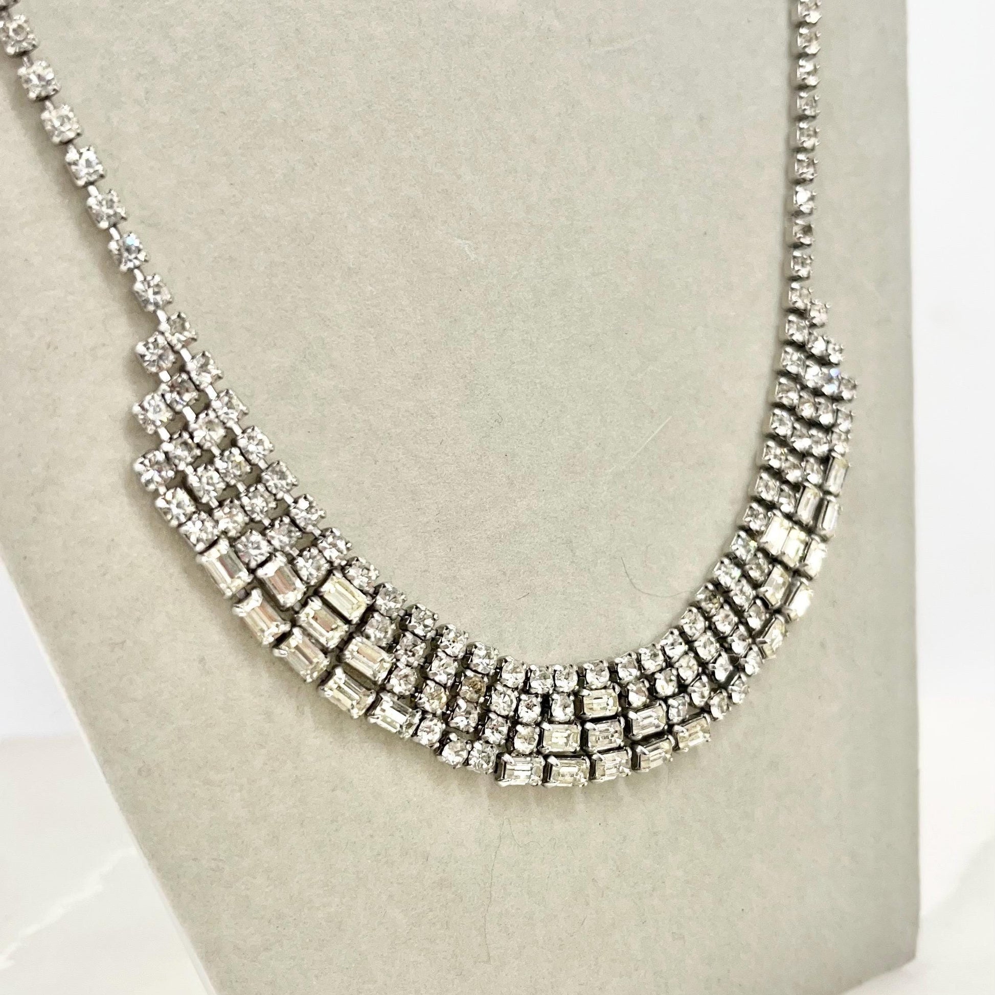 Vintage Silver Tone Clear Crystal Paste Diamante Collar Necklace 1950’s - 1960’s MillyOliverVintage