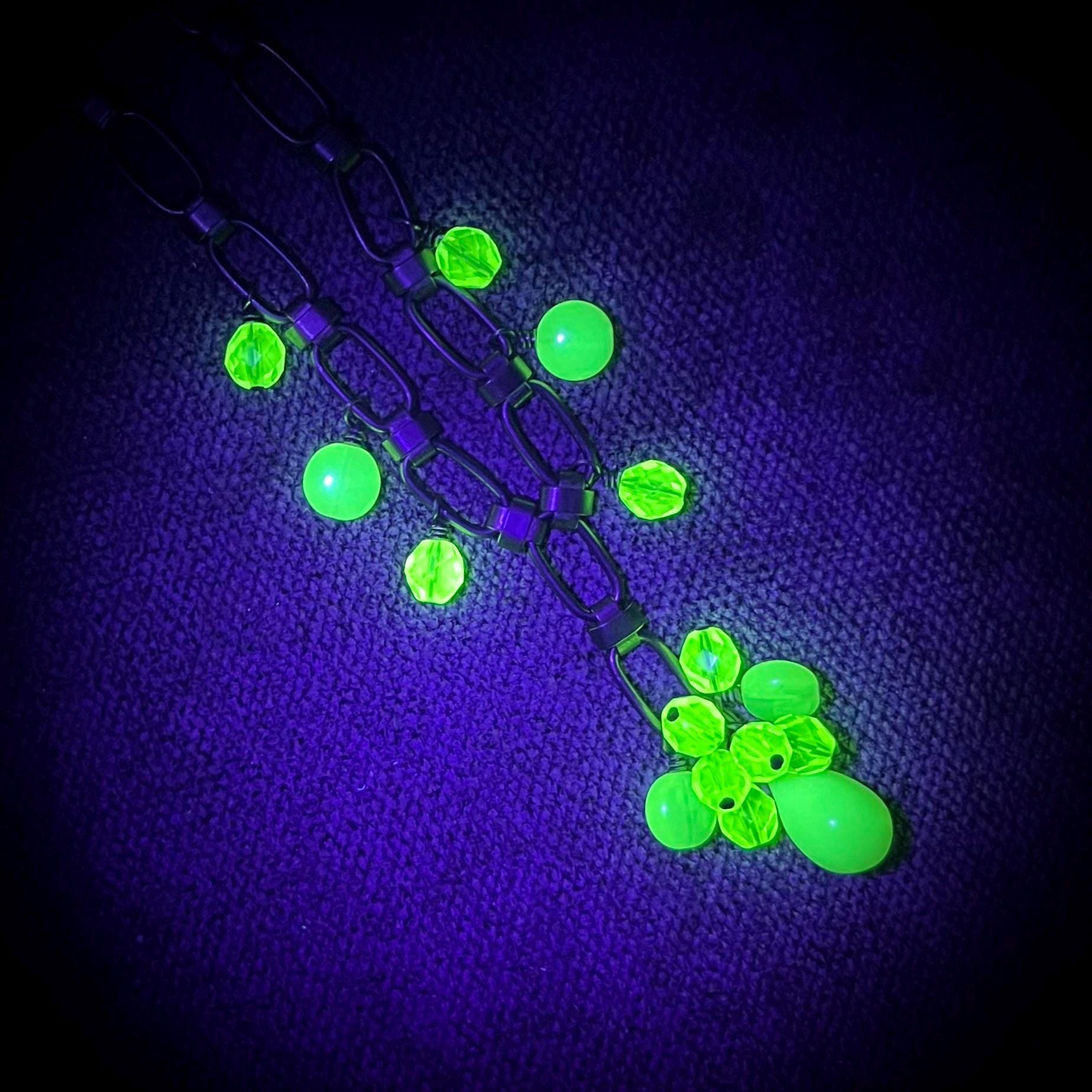 Uranium Glass Bead Cluster Drop Necklace: Yellow Crystal, Brass Tone Chain, UV Reactive MillyOliverVintage