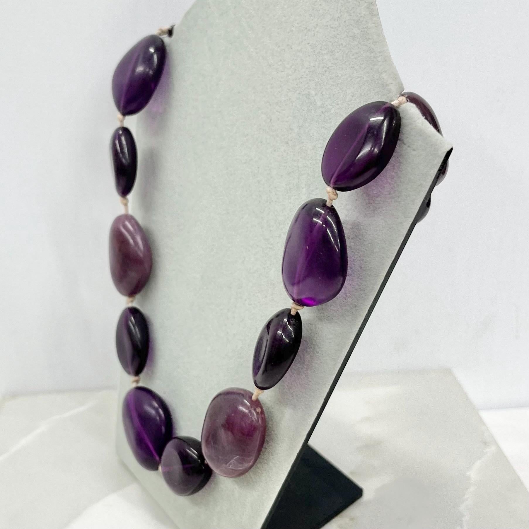 Vintage Amethyst Acrylic / Plastic Chunky Pebble Bead Necklace 20” Long with a 2” Extender Chain MillyOliverVintage