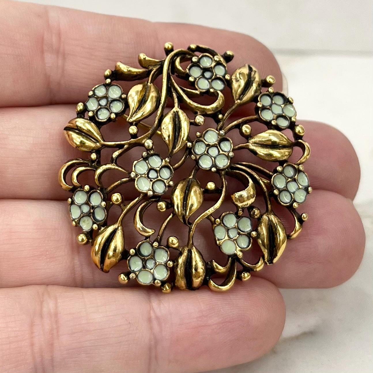 Vintage Antiqued Gold Tone Blue Enamelled Flower Brooch MillyOliverVintage