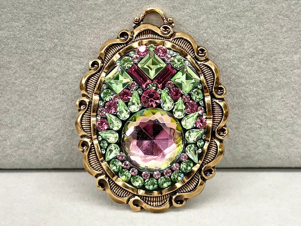Statement Large Pink Green Uranium Pendant with Vintage Uranium Swarovski Crystal Elements in a Gold Tone Vintage Setting UV Reactive Glow TheGreenGlassGemShop