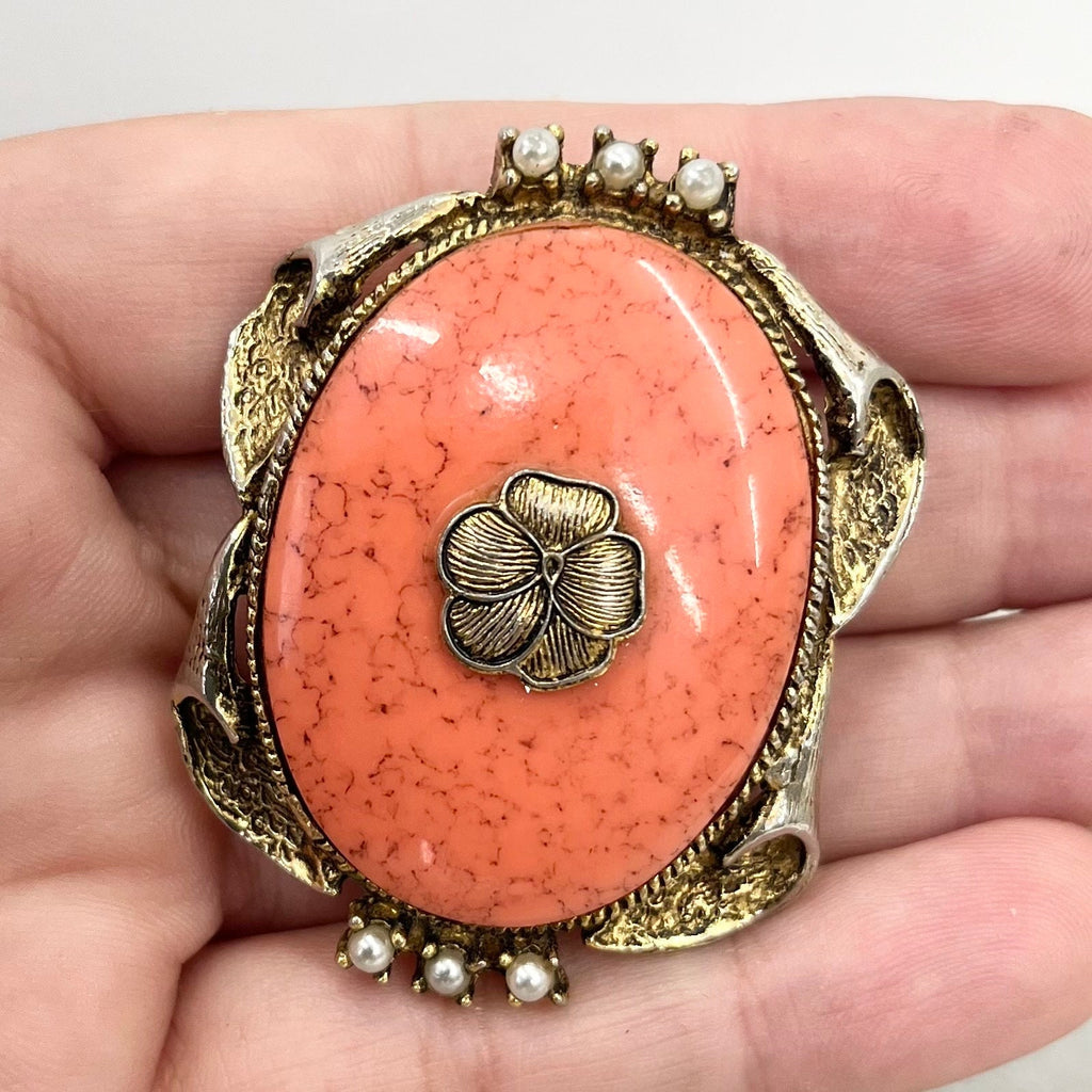 Vintage Hollywood Gold Tone Regency Style Brooch Oval Shape with Faux Coral & Faux Pearl Accents Peach Coloured TheGreenGlassGemShop