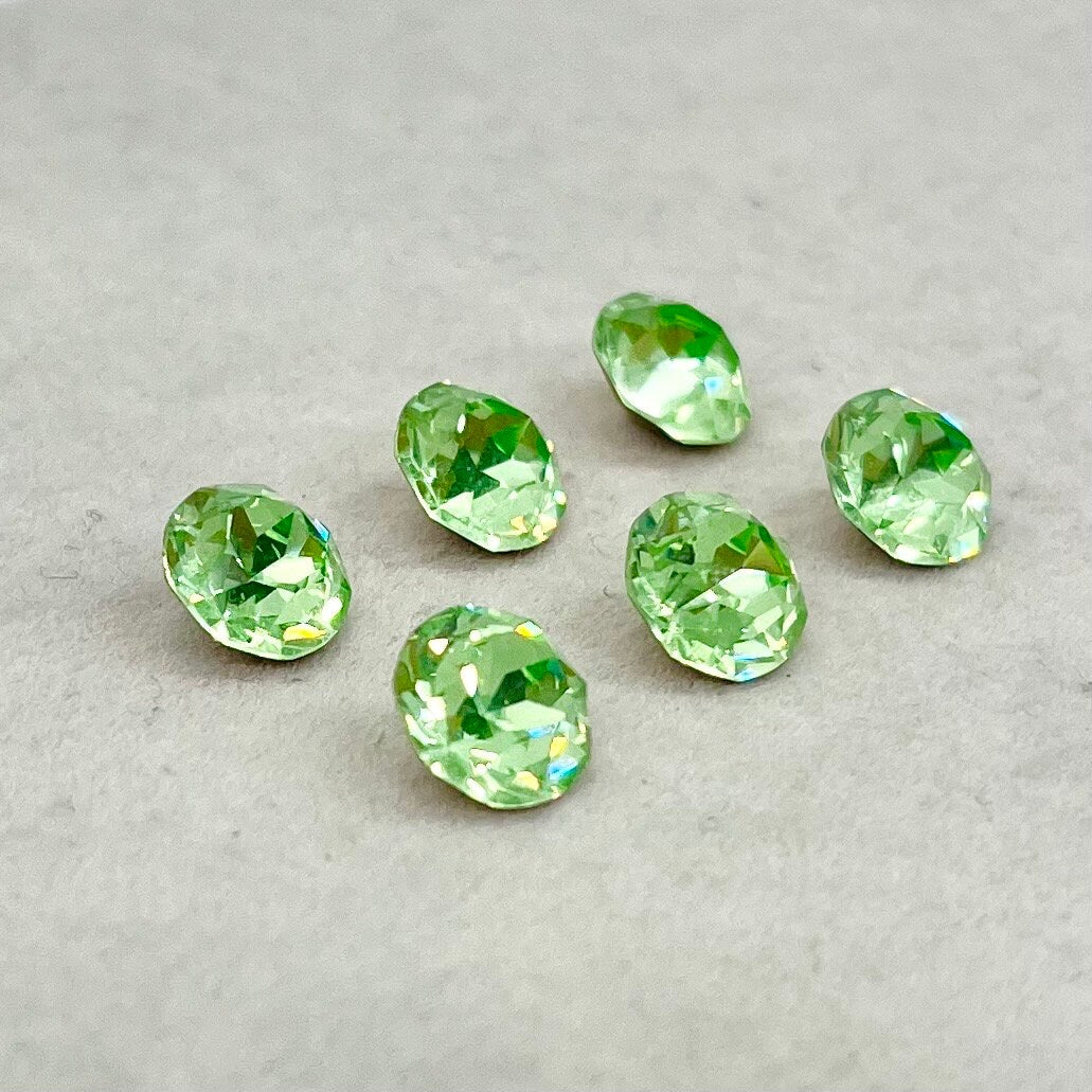 Pack of 6 Rare Uranium Vaseline Glass Swarovski Crystals Faceted Round Cut Dentelles SS40 approx 9mm MillyOliverVintage