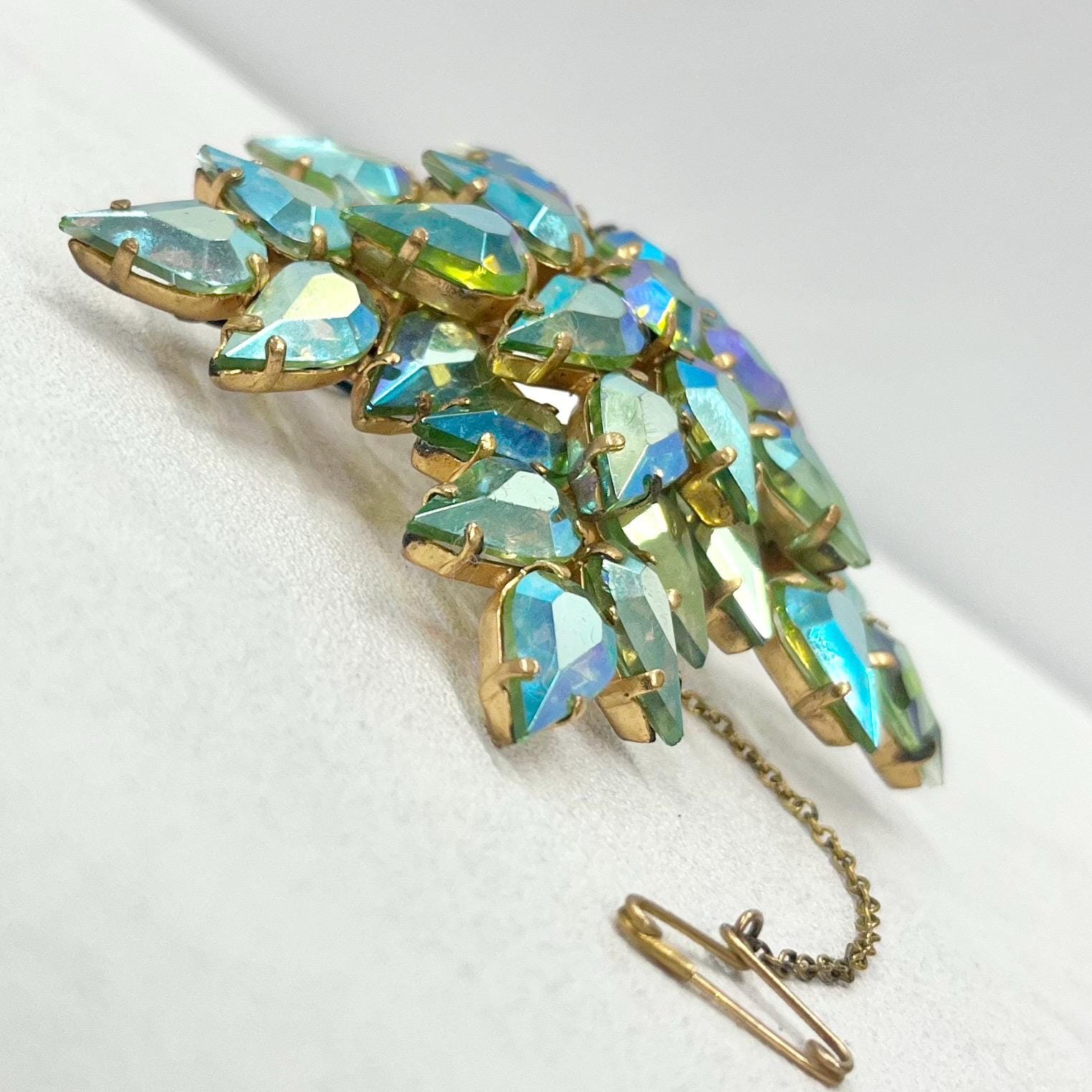 Huge Statement Green Crystal Snowflake Brooch Gold Tone with a Uranium Crystal Centre UV Reactive Glow Vintage Victorian Style Jewellery TheGreenGlassGemShop