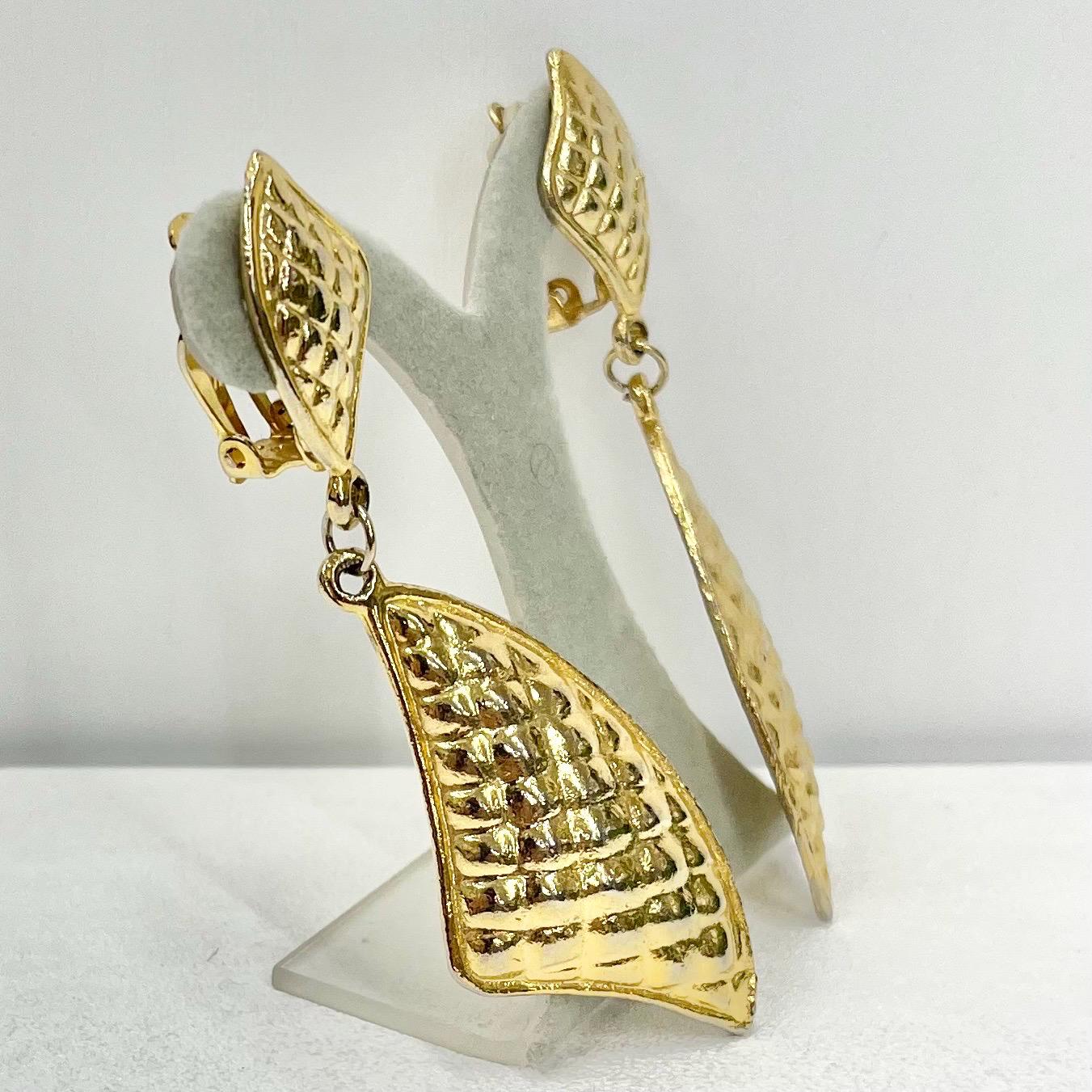 Vintage Large Gold Plate Triangular Drop Clip On Earrings Hollywood Glamour Statement Earrings TheGreenGlassGemShop