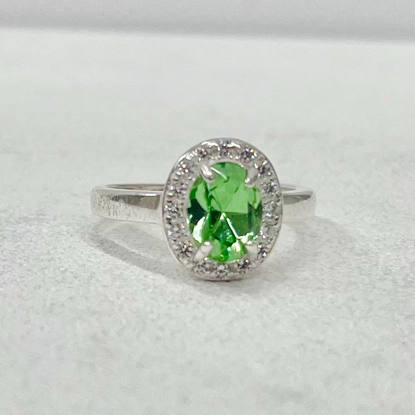Sterling Silver Uranium Glass Oval Cut Crystal Dress Ring with a Clear Crystal Sparkling Halo UV Reactive Glow UV Jewellery Size uk M 1/2 TheGreenGlassGemShop