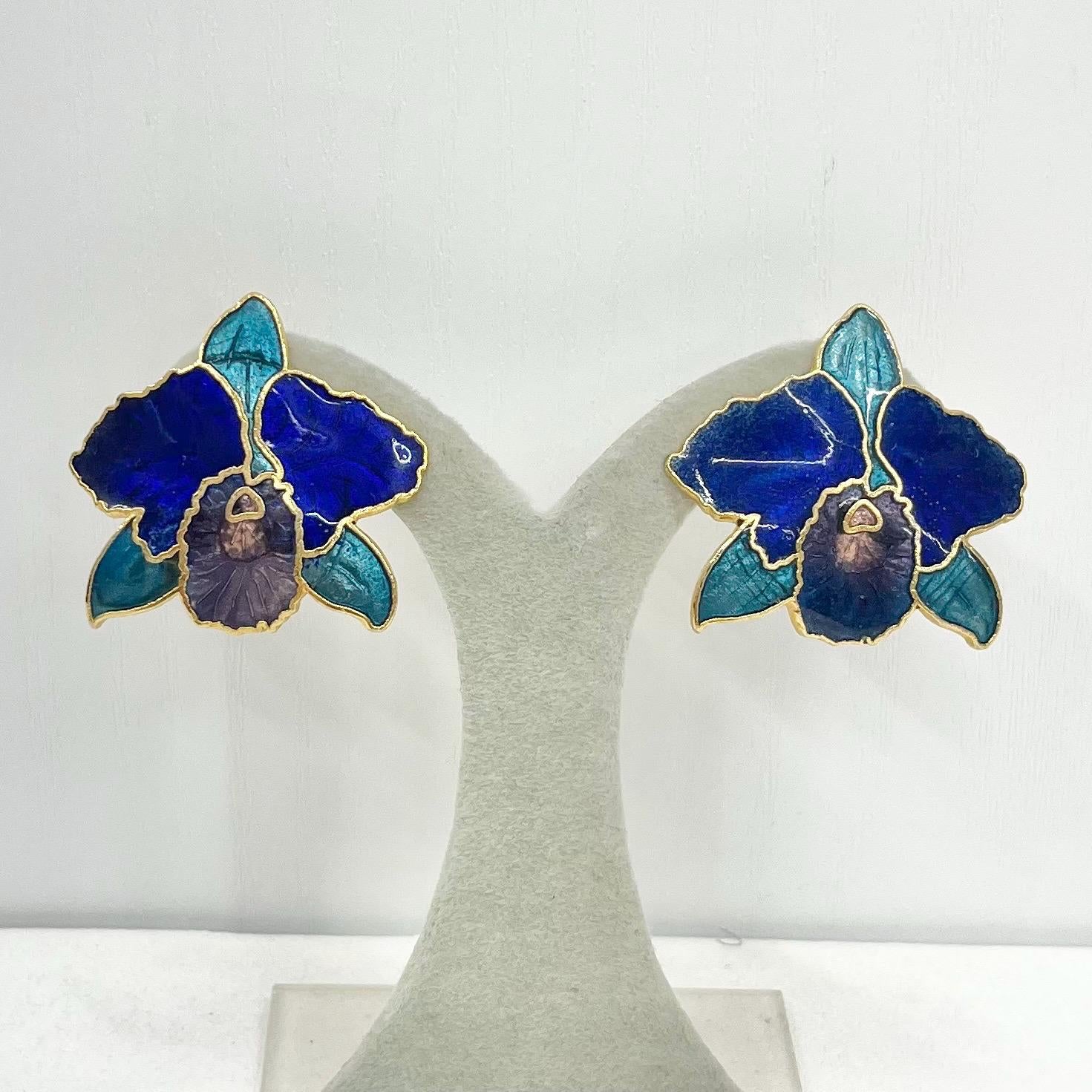 Vintage Cloisonne Style Enamel Clip On Orchid Flower Earrings Blue Lavender Turquoise in a Gold Tone Setting 1980’s - 1990’s TheGreenGlassGemShop