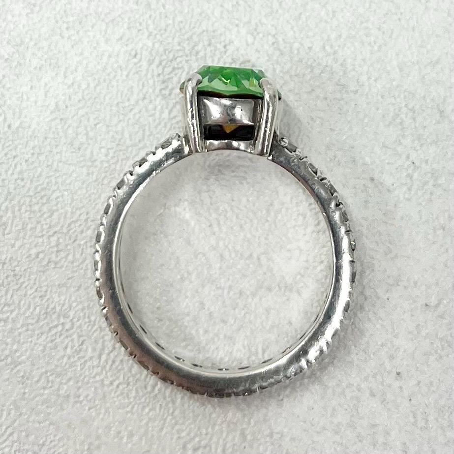 Sterling Silver Green Uranium Glass Round Cut Crystal Solitaire Ring with a Full Crystal Band UV Reactive Glow Size uk N 1/2 or us 7 TheGreenGlassGemShop