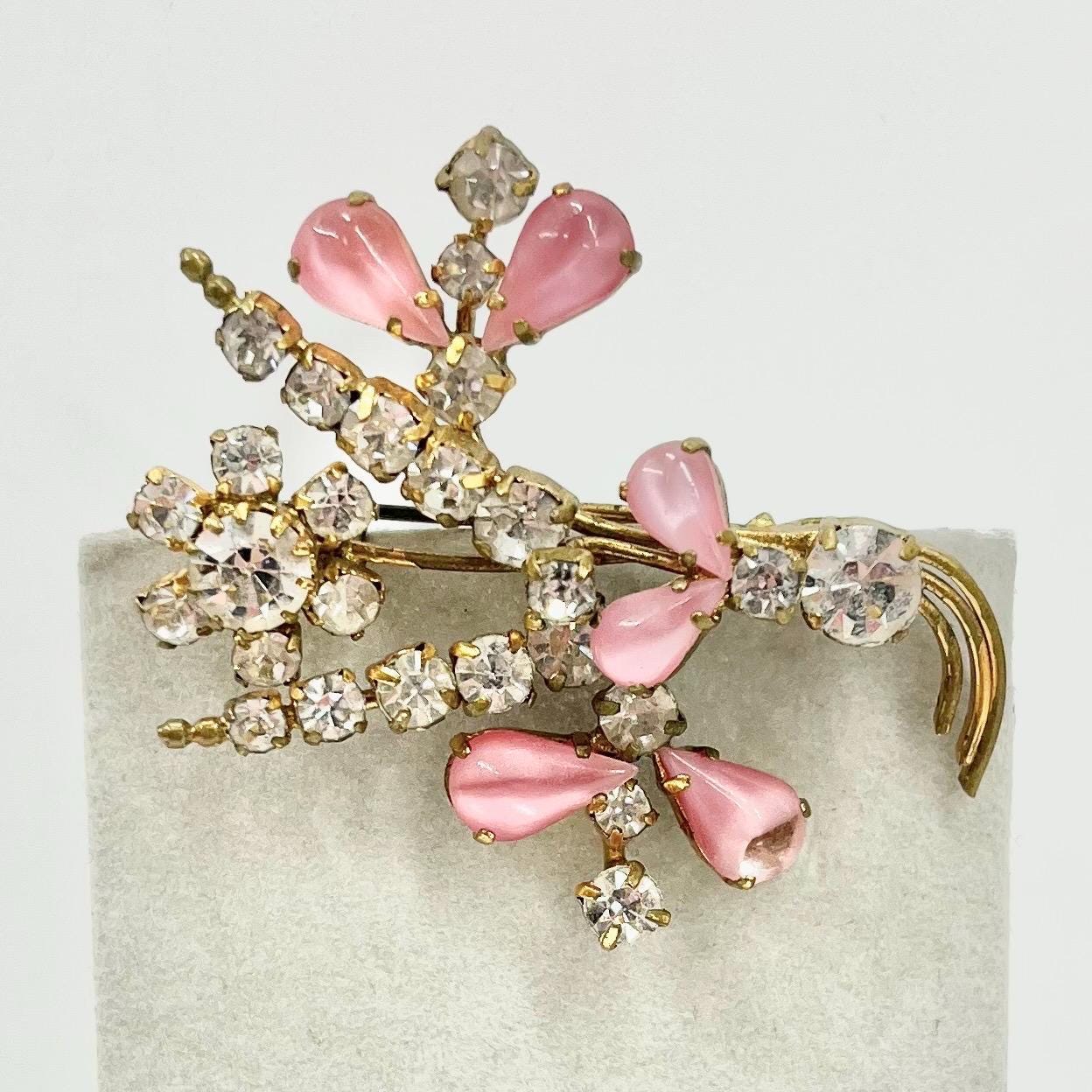 Vintage Pink Glass Cabochon and Crystal Floral Leaf Spray Brooch Gold Tone Latge Design TheGreenGlassGemShop