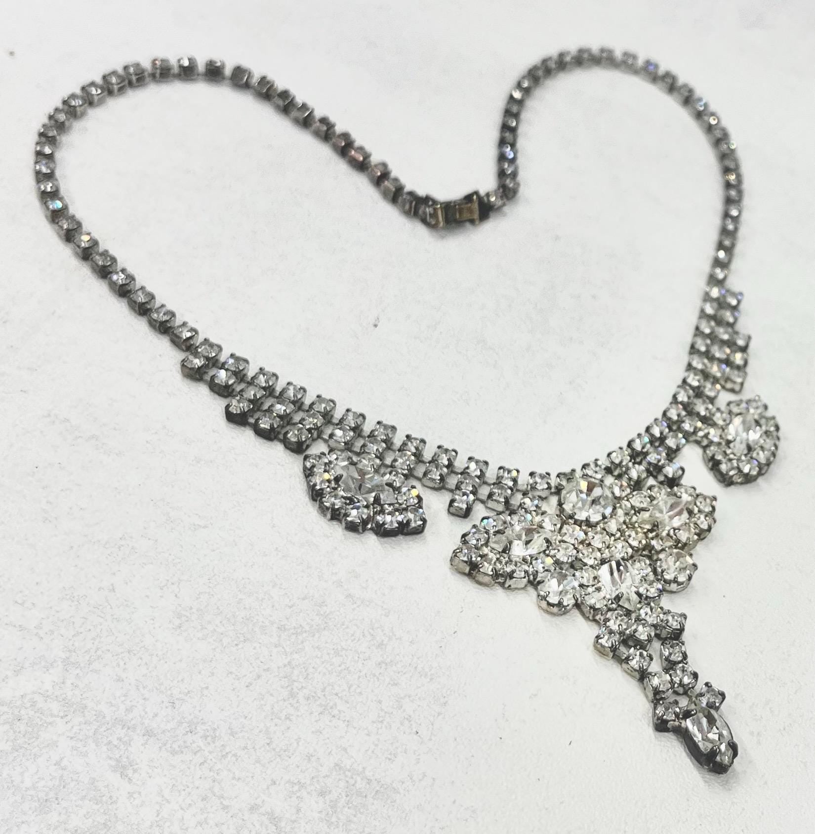 Vintage Impressive 1940’s - 1950’s Silver Tone Paste Crystal Drop Necklace Beautifully Sparkling TheGreenGlassGemShop
