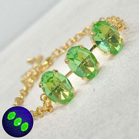 Vintage Green Uranium Glass Oval Crystal Trio Bracelet Gold Plated Metal UV Reactive Glow Jewellery TheGreenGlassGemShop