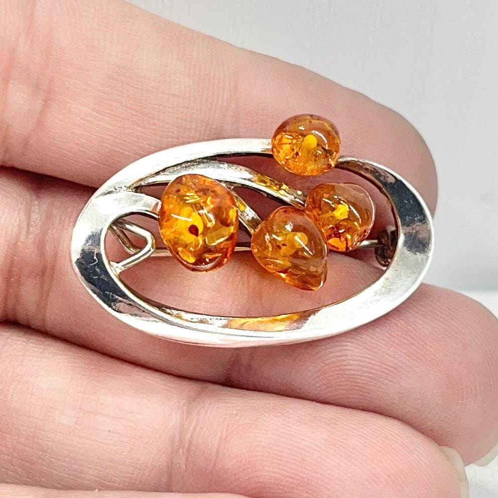 Vintage Sterling Silver Amber Nugget Brooch / Pendant Art Nouveau Leafy Floral Style TheGreenGlassGemShop