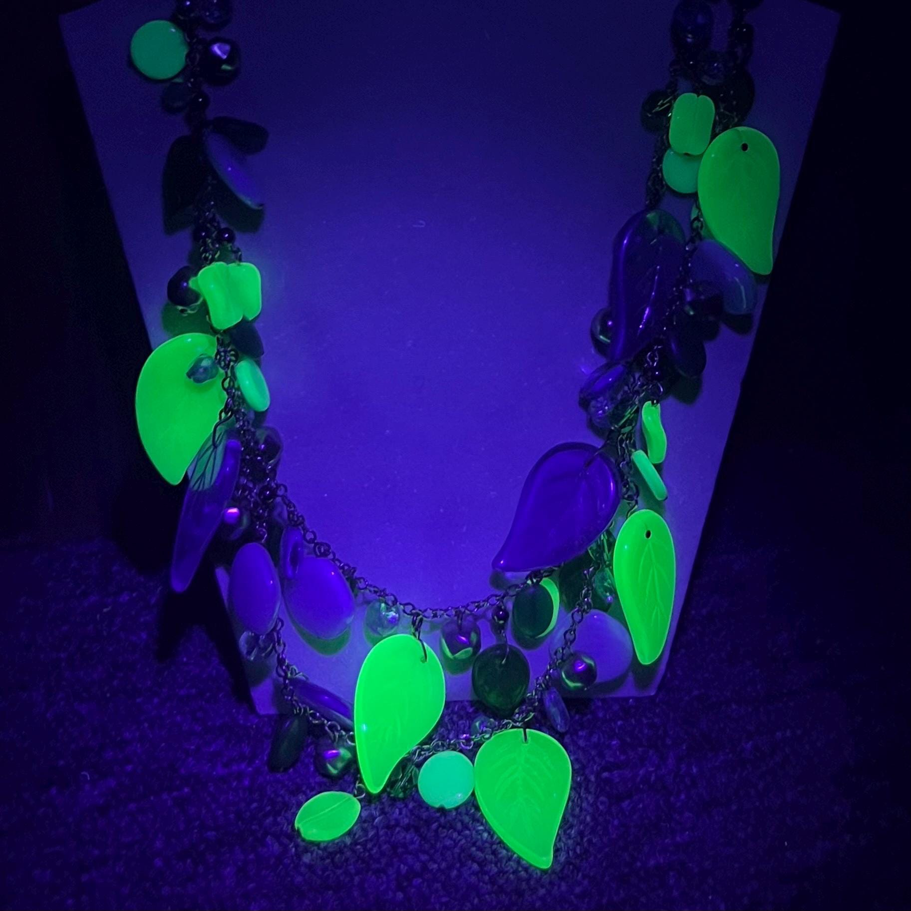 Vintage Czech Pressed Glass Leaf Drop Two Strand Necklace Teal Blue & Uranium Green UV Reactive Glowing Jewellery 18” Long TheGreenGlassGemShop