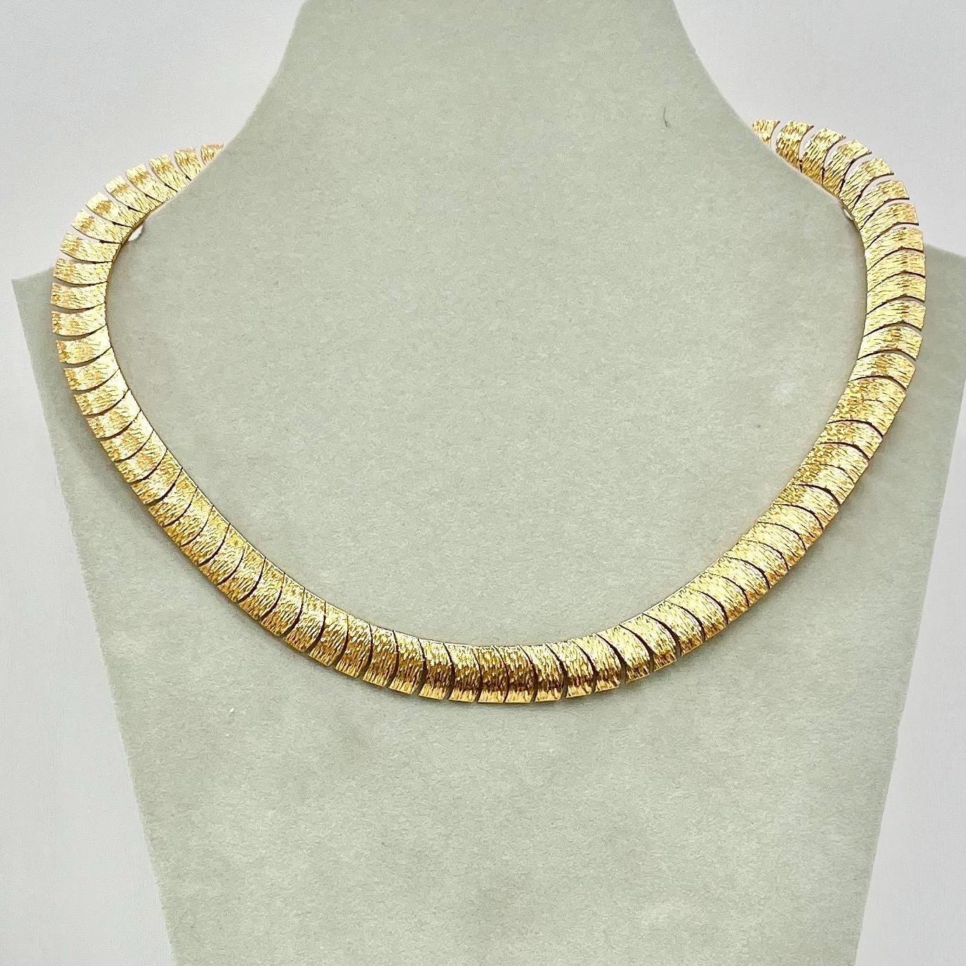 Vintage Gold Plated Textured Snake Link Chain Collar Necklace 1970’s - 1980’s Statement Power Chain 14” with a 2” Extender 9mm Wide TheGreenGlassGemShop