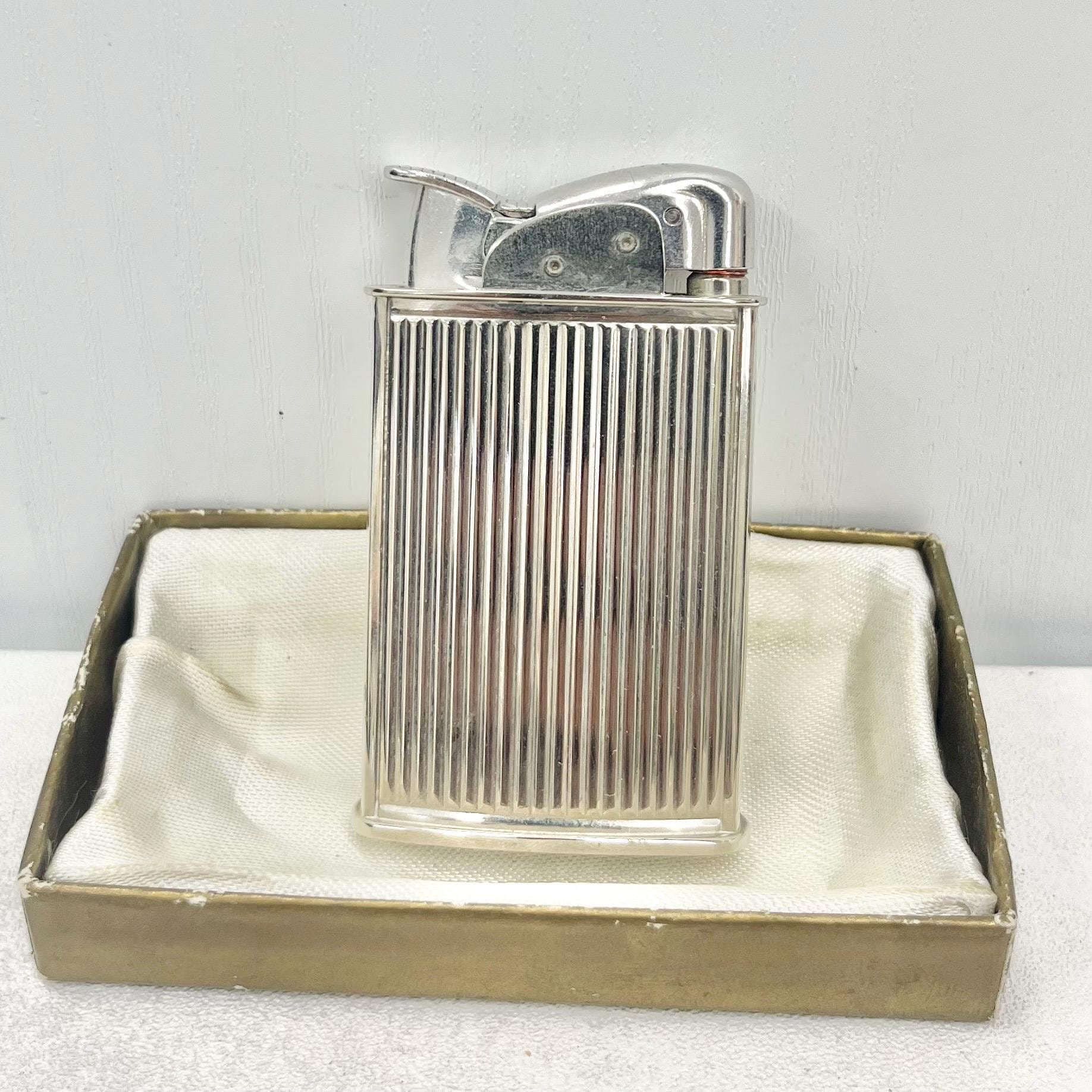 Vintage 1950’s 1960’s Evans Starburst Chrome Plate Cigarette Lighter with Starburst Crystal Diamante Detail TheGreenGlassGemShop