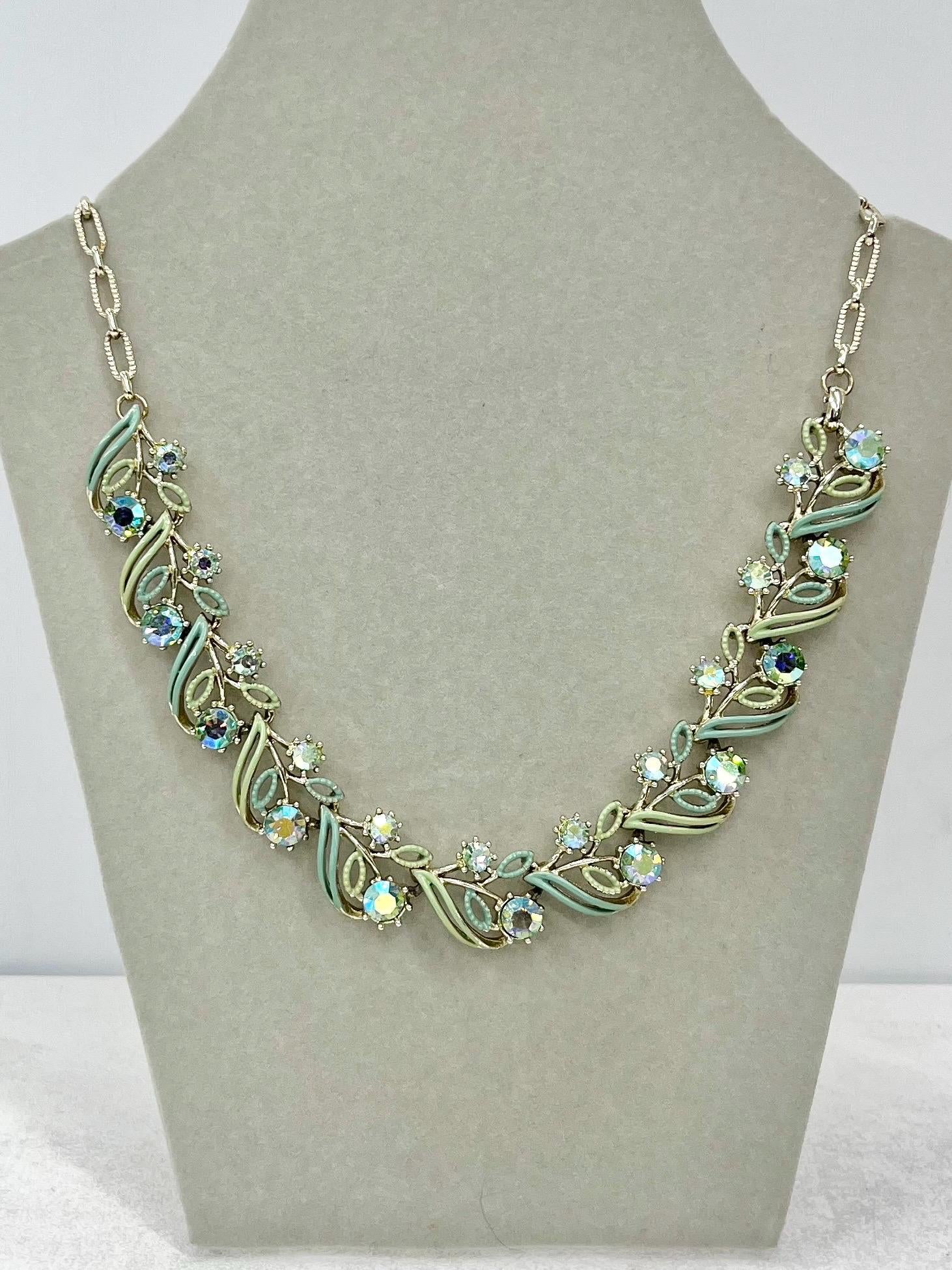 Vintage Enamelled Leafy Floral Design Gold Tone Choker Chain Necklace with Sparkling Green Crystals Excellent Quality Vintage Jewellery 17” MillyOliverVintage