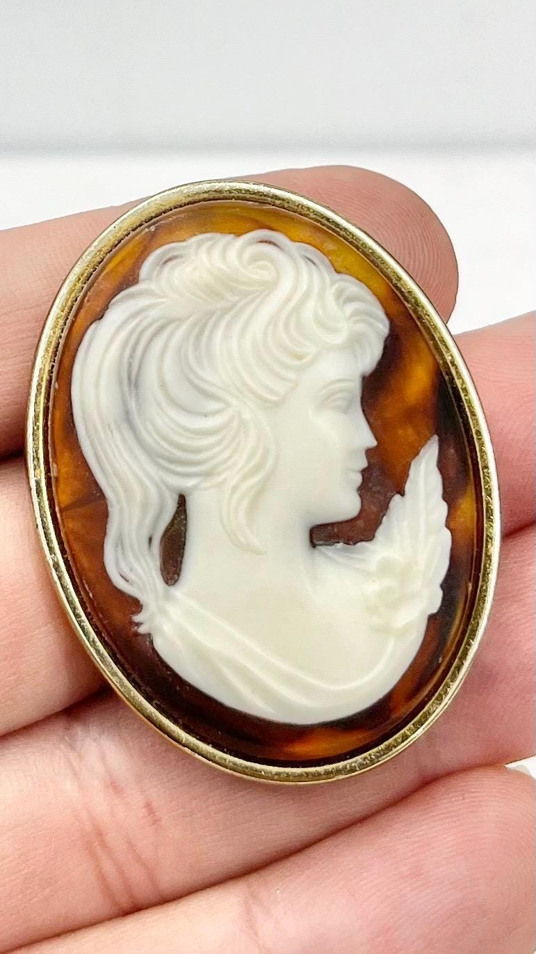 Vintage Large Faux Tortoiseshell Cameo Brooch in a Gold Tone Setting Victorian Style MillyOliverVintage