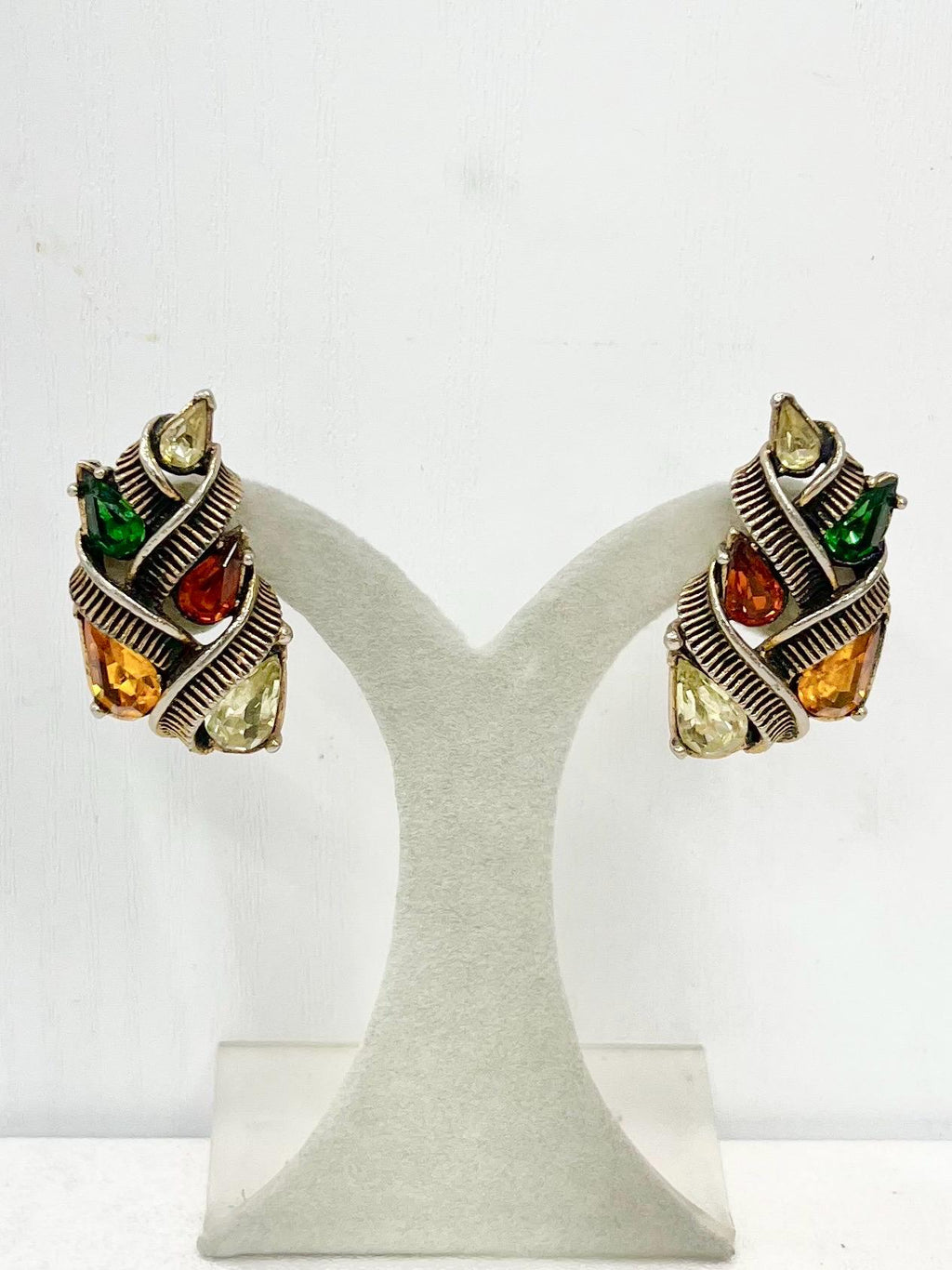 Vintage Jewelcraft Autumnal Crystal Glass Clip On Earrings with Sparkling Green Brown Yellow Crystal Accents Excellent Quality MillyOliverVintage