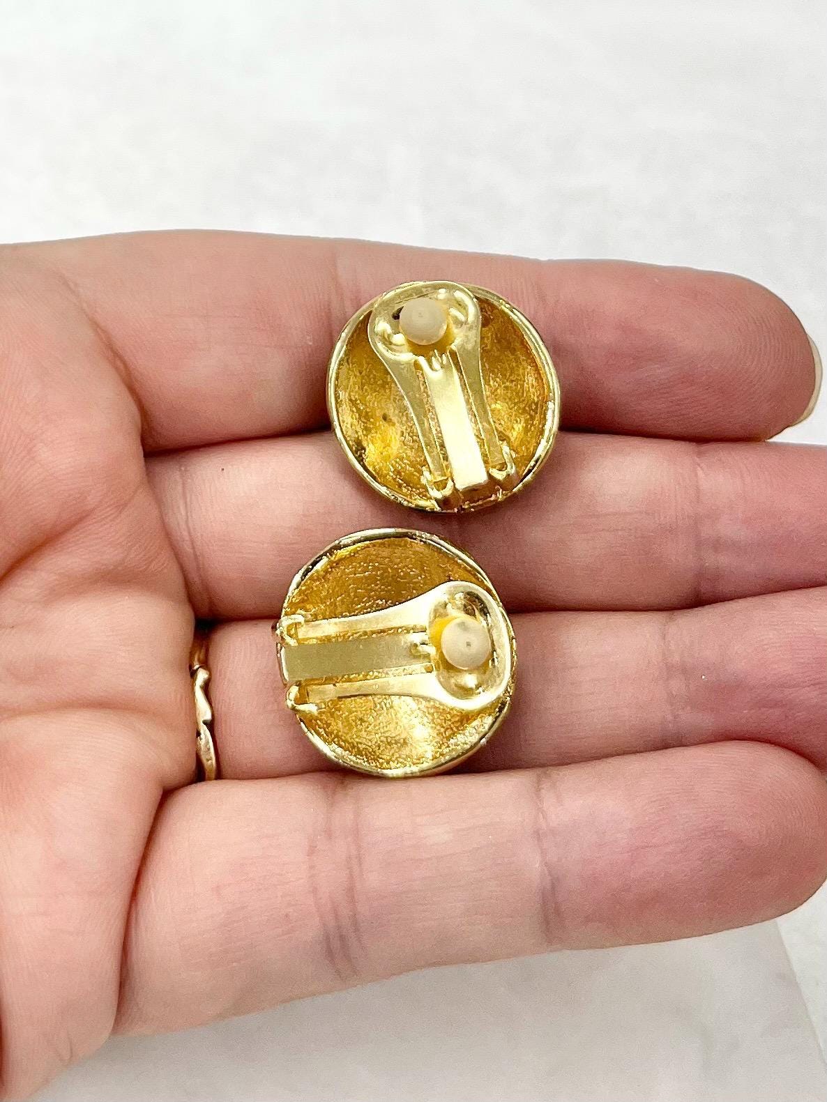 Vintage Enamel Clip On Earrings Navy Blue & Green in a Gold Tone Setting 1980’s - 1990’s MillyOliverVintage
