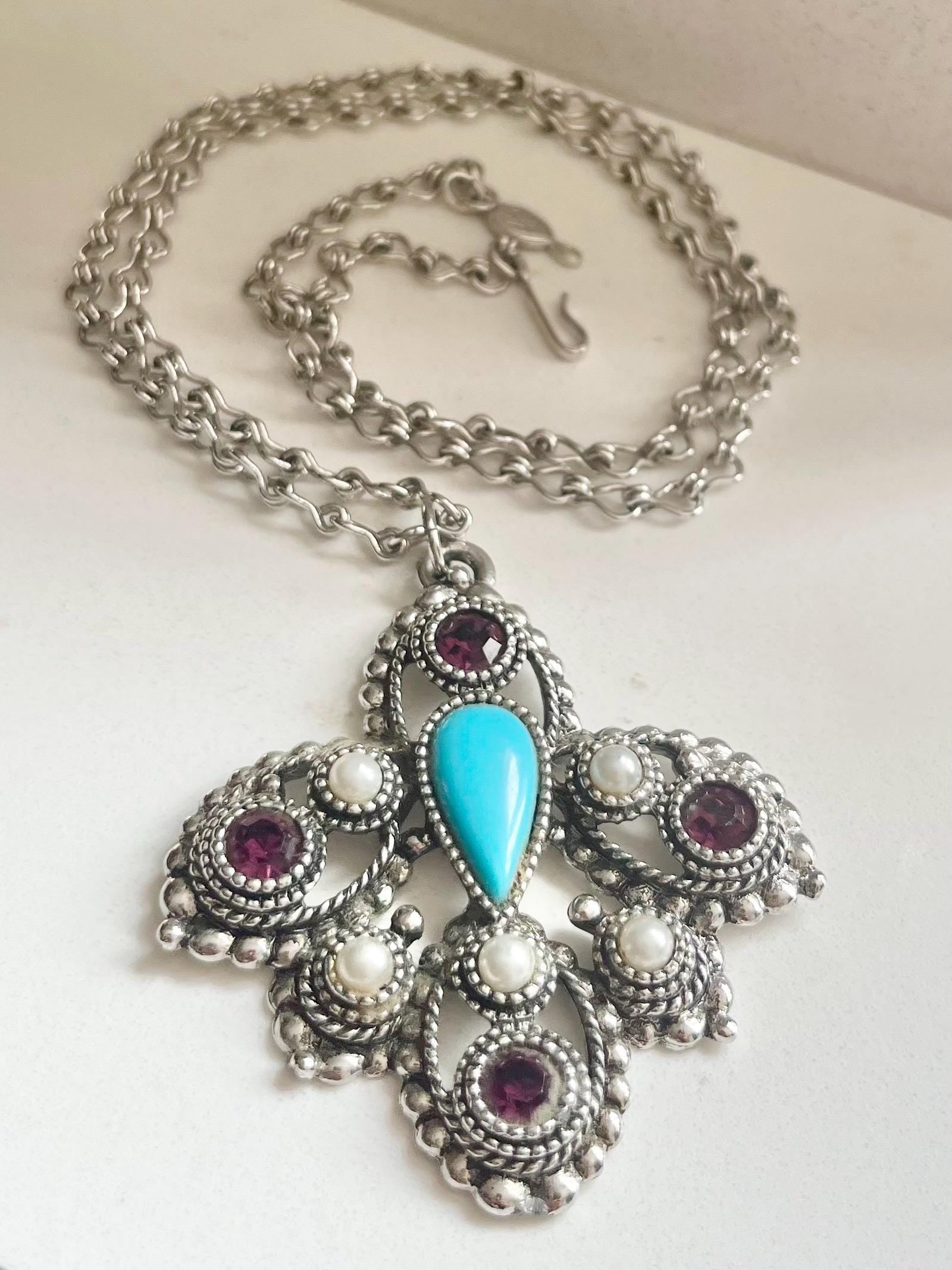 Vintage 1970’s Sarah Coventry Imperial Collection Pendant with Faux Turquoise Stones & Amethyst Crystals with a 24” Silver Tone Chain MillyOliverVintage