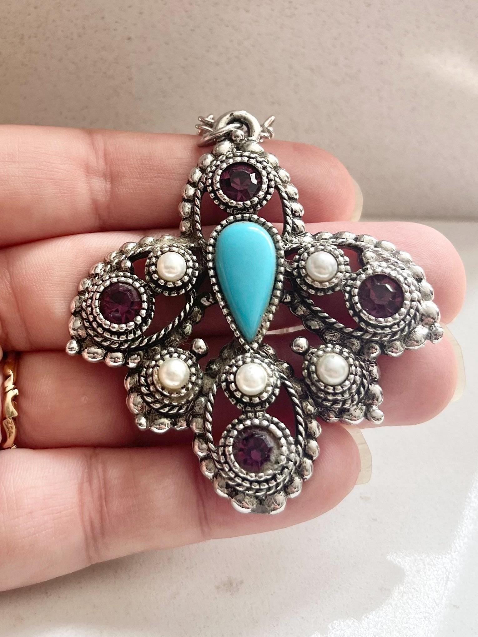 Vintage 1970’s Sarah Coventry Imperial Collection Pendant with Faux Turquoise Stones & Amethyst Crystals with a 24” Silver Tone Chain MillyOliverVintage