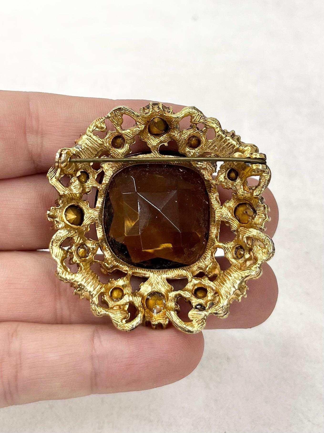 Vintage Large Autumnal Glass Crystal Statement Brooch in a Gold Tone Setting Exceptional Quality Vintage Brooch in Tones of Brown & Gold MillyOliverVintage