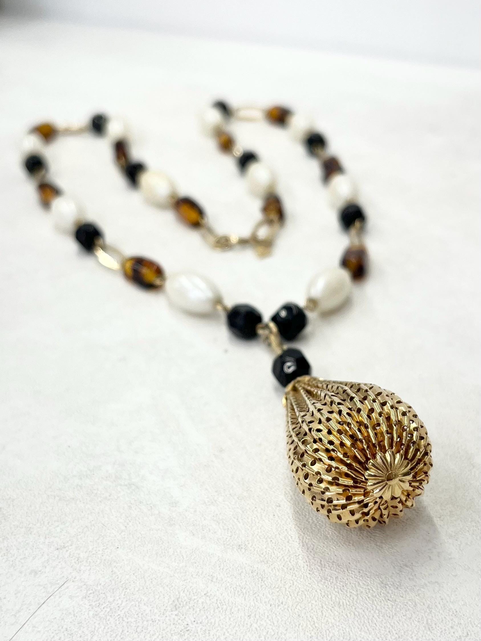 Vintage 1970’s Sarah Coventry Necklace Brown Black & Cream Pearl Beads with a Gold Tone Mesh Drop Pendant 26” Long with a 3” Drop MillyOliverVintage