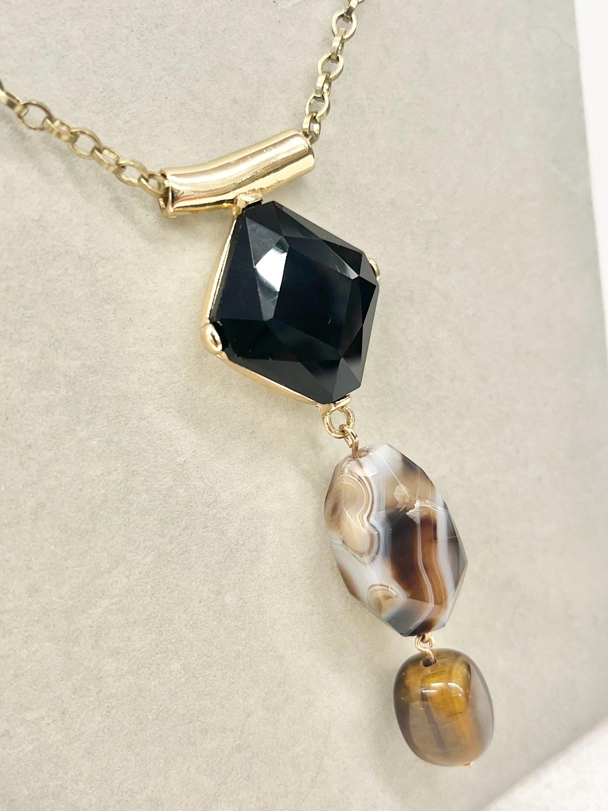 Striped Brown Agate and Tigers Eye Semi Precious Gemstone Necklace with a Facetex Black Cabochon & Gold Tone Accents - by Milly Oliver MillyOliverVintage