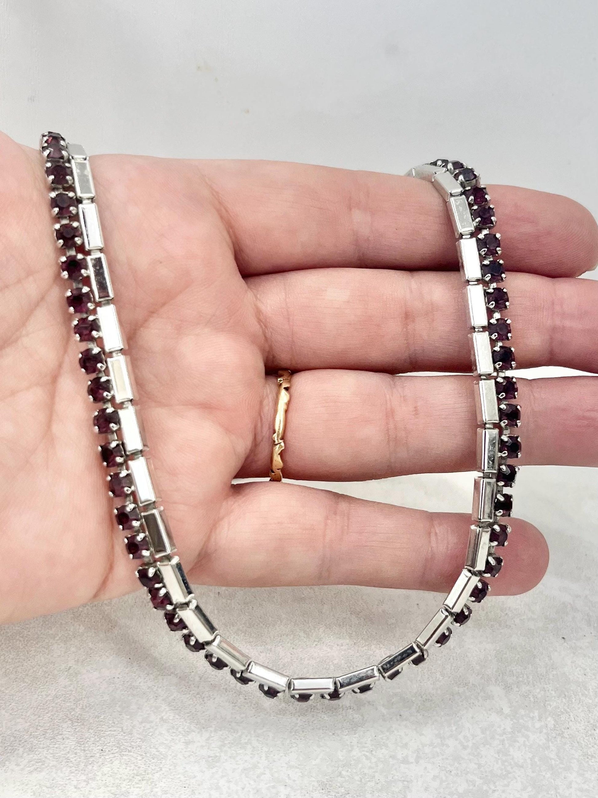 Vintage Silver Tone Amethyst Diamante Crystal Collar Necklace 1960’s Beautiful Sparkles 16” Long with a 2” Extender Chain MillyOliverVintage