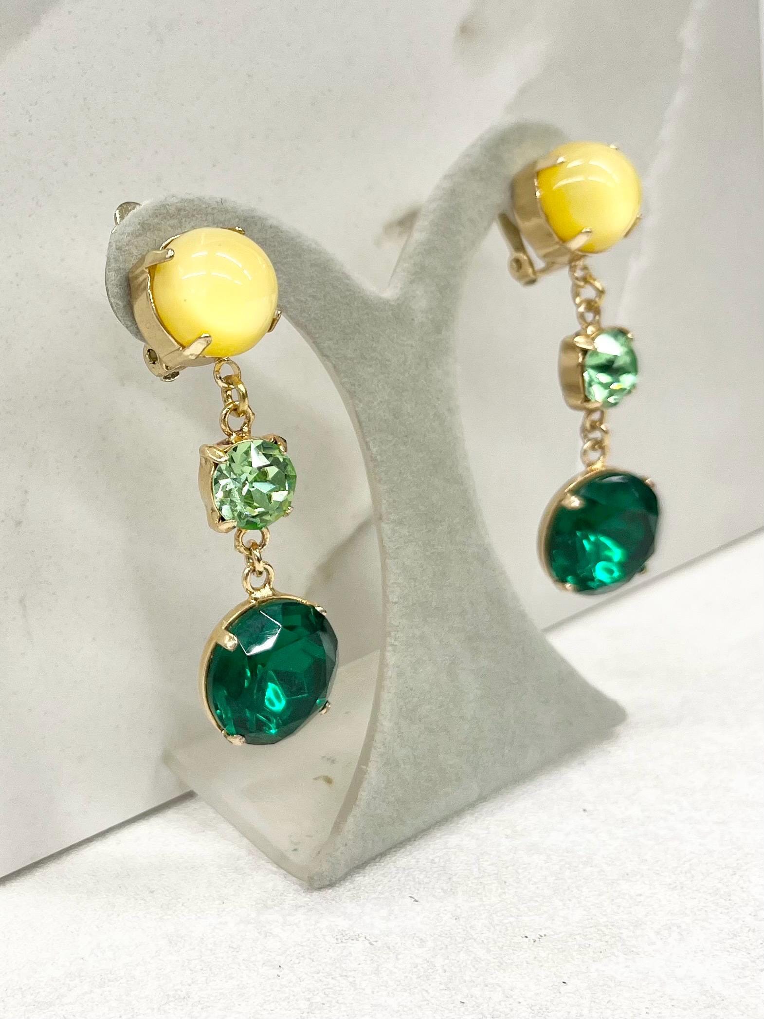 Yellow & Green Uranium Crystal Gold Tone Drop Clip On Earrings UV Reactive Glowing Statement Jewellery MillyOliverVintage