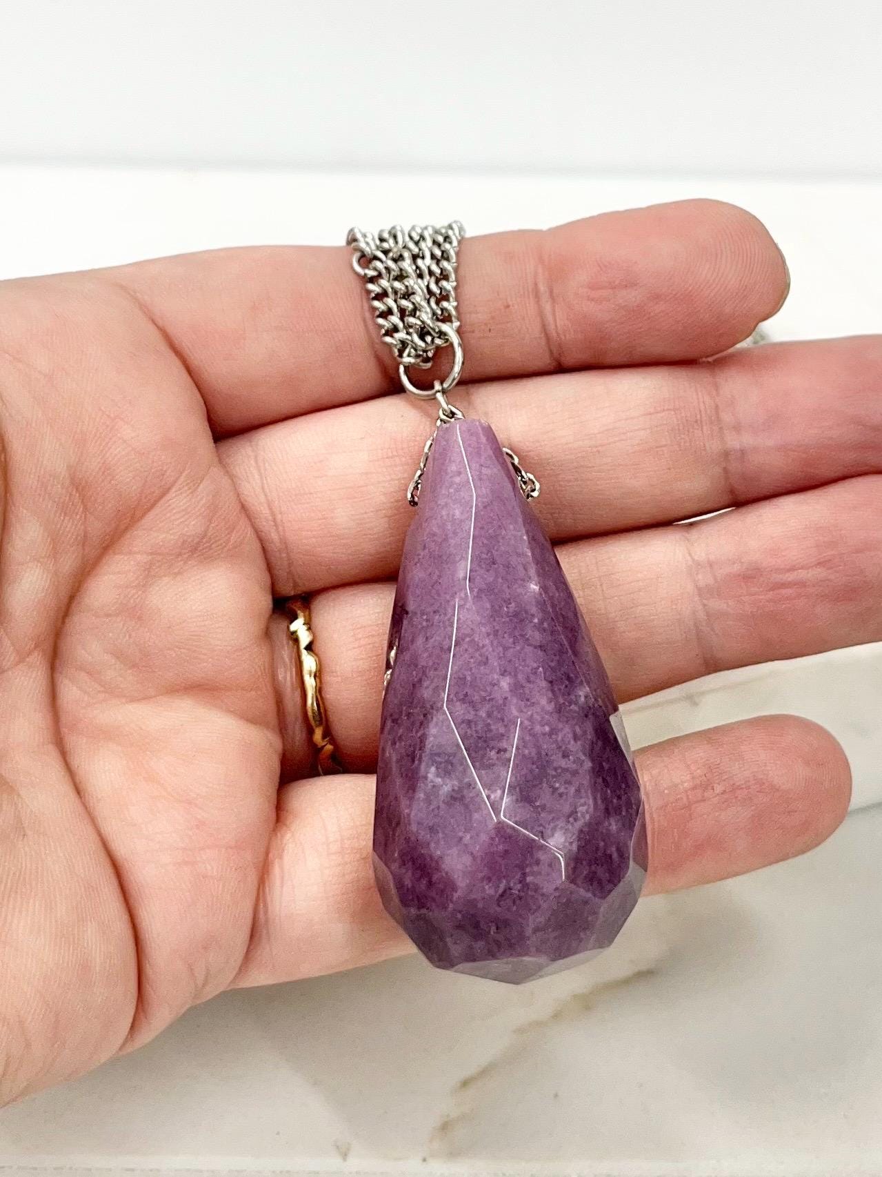 Huge Purple Semi Precious Pendant Silver Tone Necklace - by Milly Oliver MillyOliverVintage