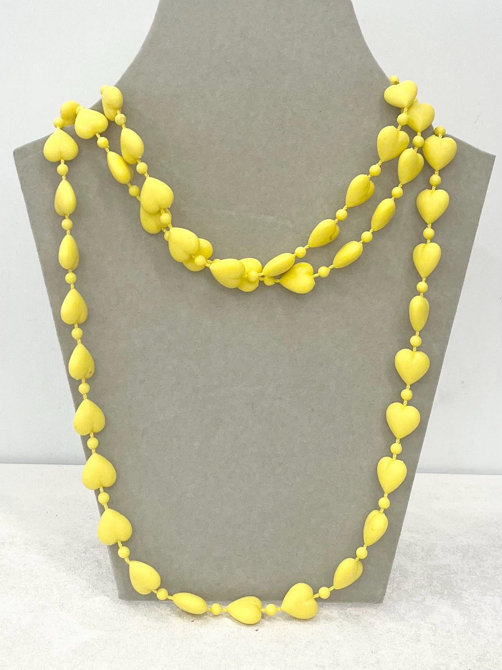 Super Kitsch Acrylic Heart Bead Long Necklace 47” - Choice of Pastel Colours - Tan Peach Sky Blue Yellow Mint Green MillyOliverVintage