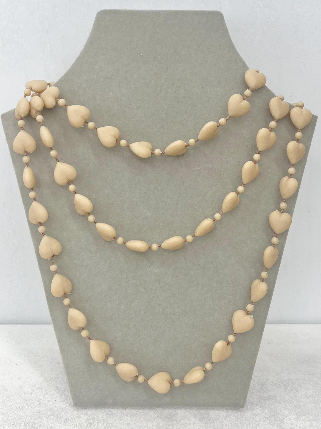 Super Kitsch Acrylic Heart Bead Long Necklace 47” - Choice of Pastel Colours - Tan Peach Sky Blue Yellow Mint Green MillyOliverVintage
