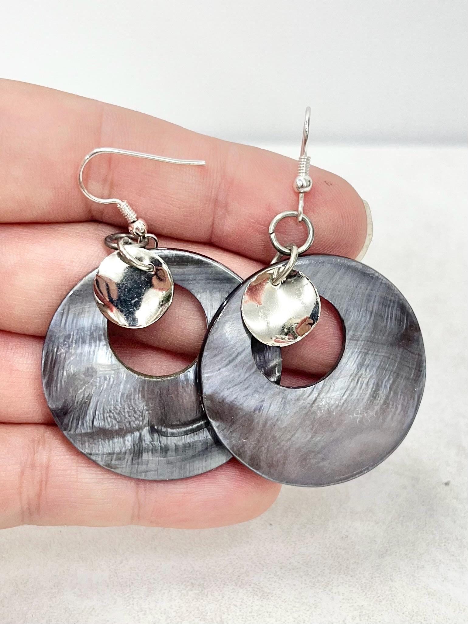 Mother of Pearl Shell Circle & Silver Plate Earrings - for Pierced Ears - by Milly Oliver MillyOliverVintage