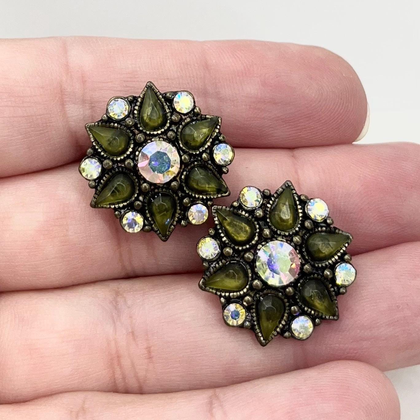 Vintage Diamante Crystal Flower Clip On Earrings in a Dark Gun Metal Setting 1980’s - 1990’s MillyOliverVintage