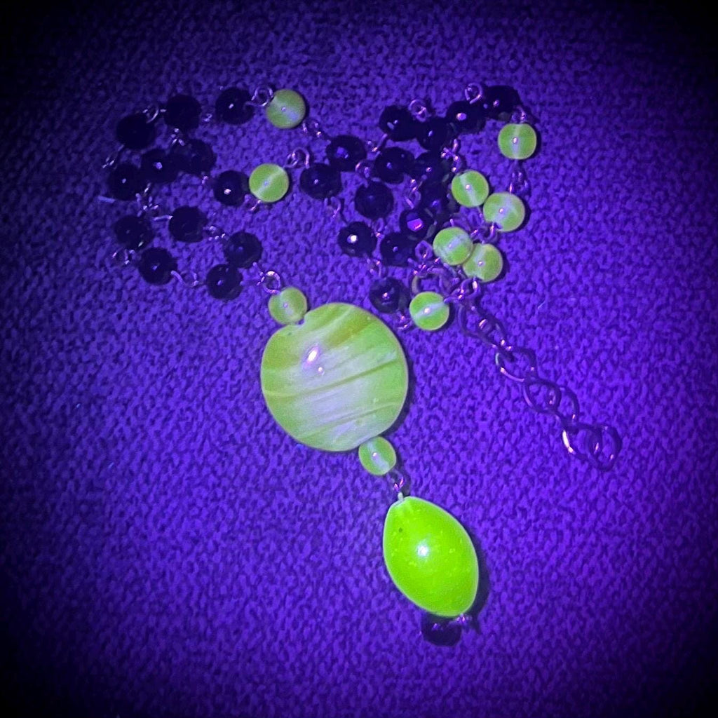 Czech Art Deco Black & Yellow Glass Uranium Bead Drop Necklace UV Reactive Glow 15” Long with a 2” Extender Chain MillyOliverVintage
