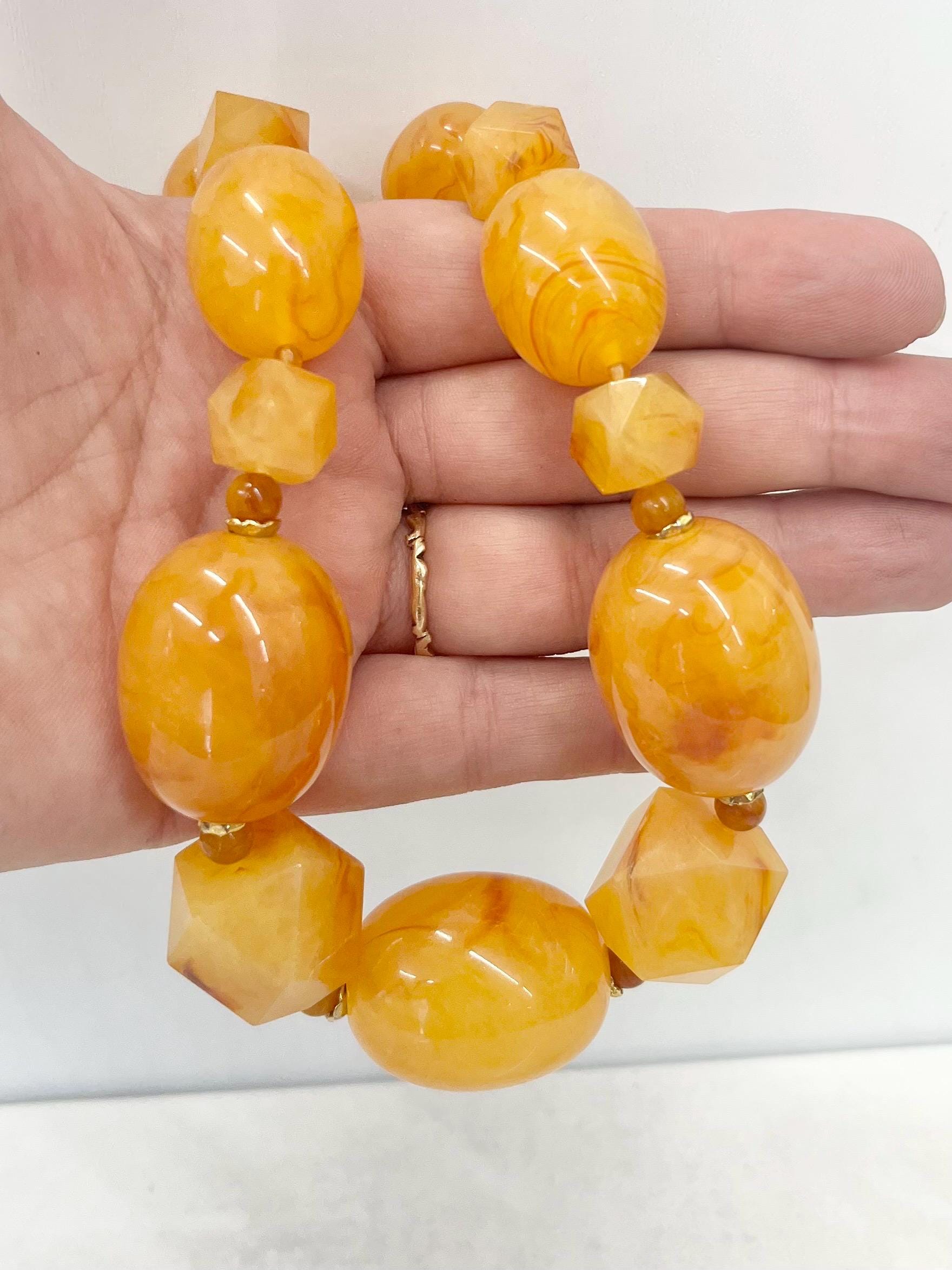 Vintage Two Tone Amber Marbled Acrylic / Lucite / Plastic Chunky Bead Necklace 17” Long MillyOliverVintage