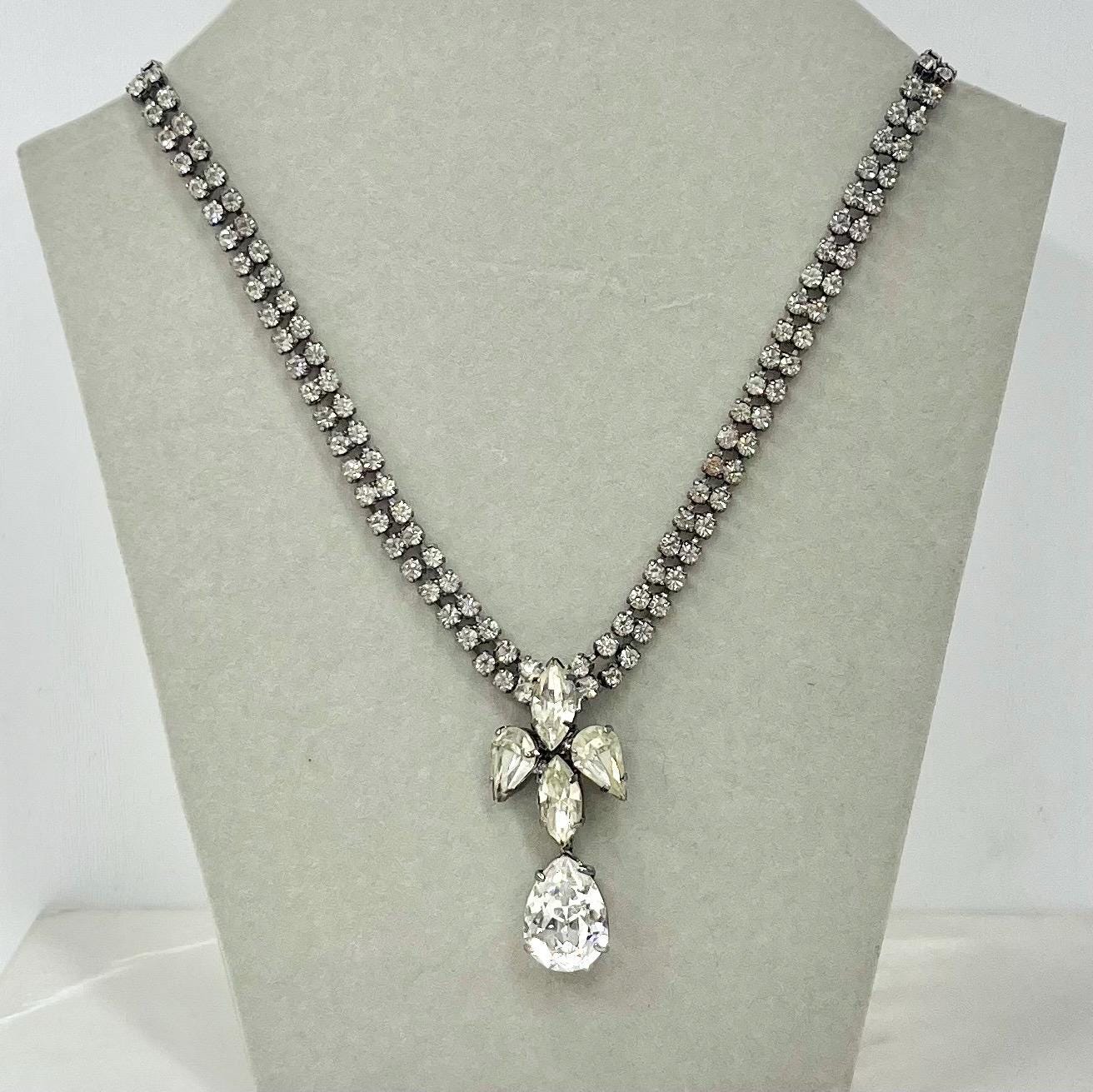 Vintage Silver Tone Clear Crystal Paste Diamante Pear Drop Necklace 1950’s - 1960’s MillyOliverVintage
