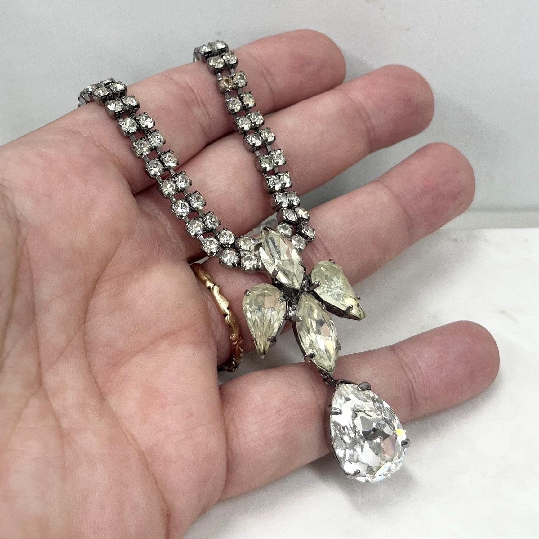 Vintage Silver Tone Clear Crystal Paste Diamante Pear Drop Necklace 1950’s - 1960’s MillyOliverVintage