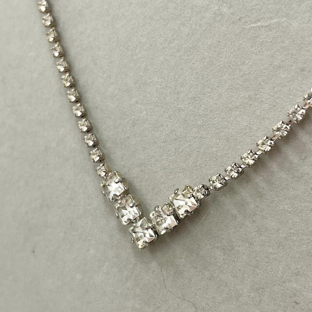 Vintage Silver Tone Clear Crystal Paste V Neck Necklace 1950’s - 1960’s MillyOliverVintage