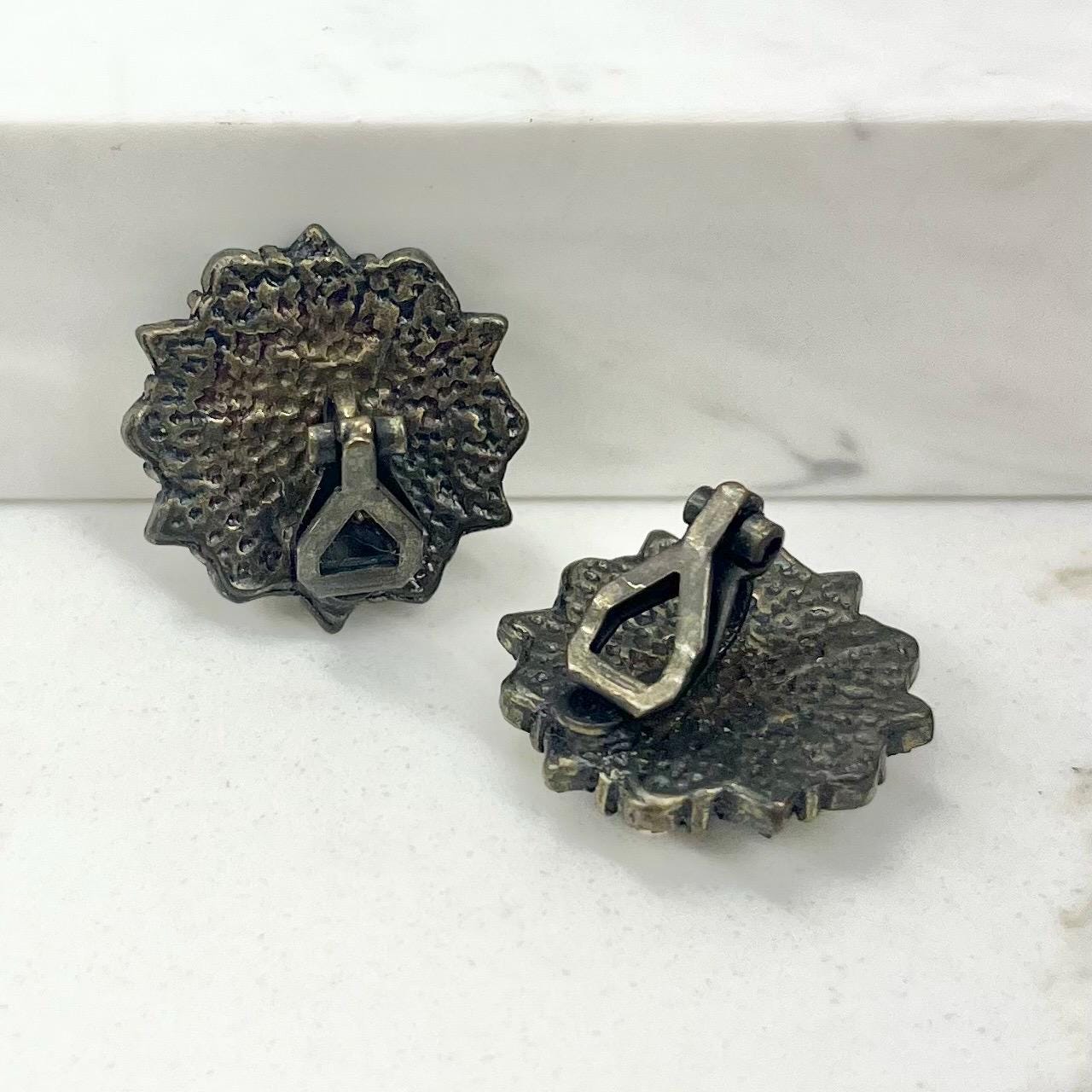 Vintage Diamante Crystal Flower Clip On Earrings in a Dark Gun Metal Setting 1980’s - 1990’s MillyOliverVintage