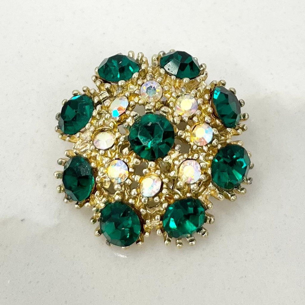 Vintage Green Glass Crystal Statement Brooch in a Gold Tone Setting Exceptional Quality Vintage Brooch MillyOliverVintage