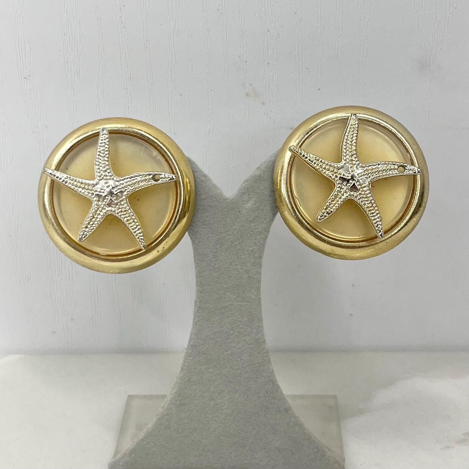 Vintage Round Gold Tone Large Lightweight Starfish Clip On Earrings 1970’s - 1980’s MillyOliverVintage
