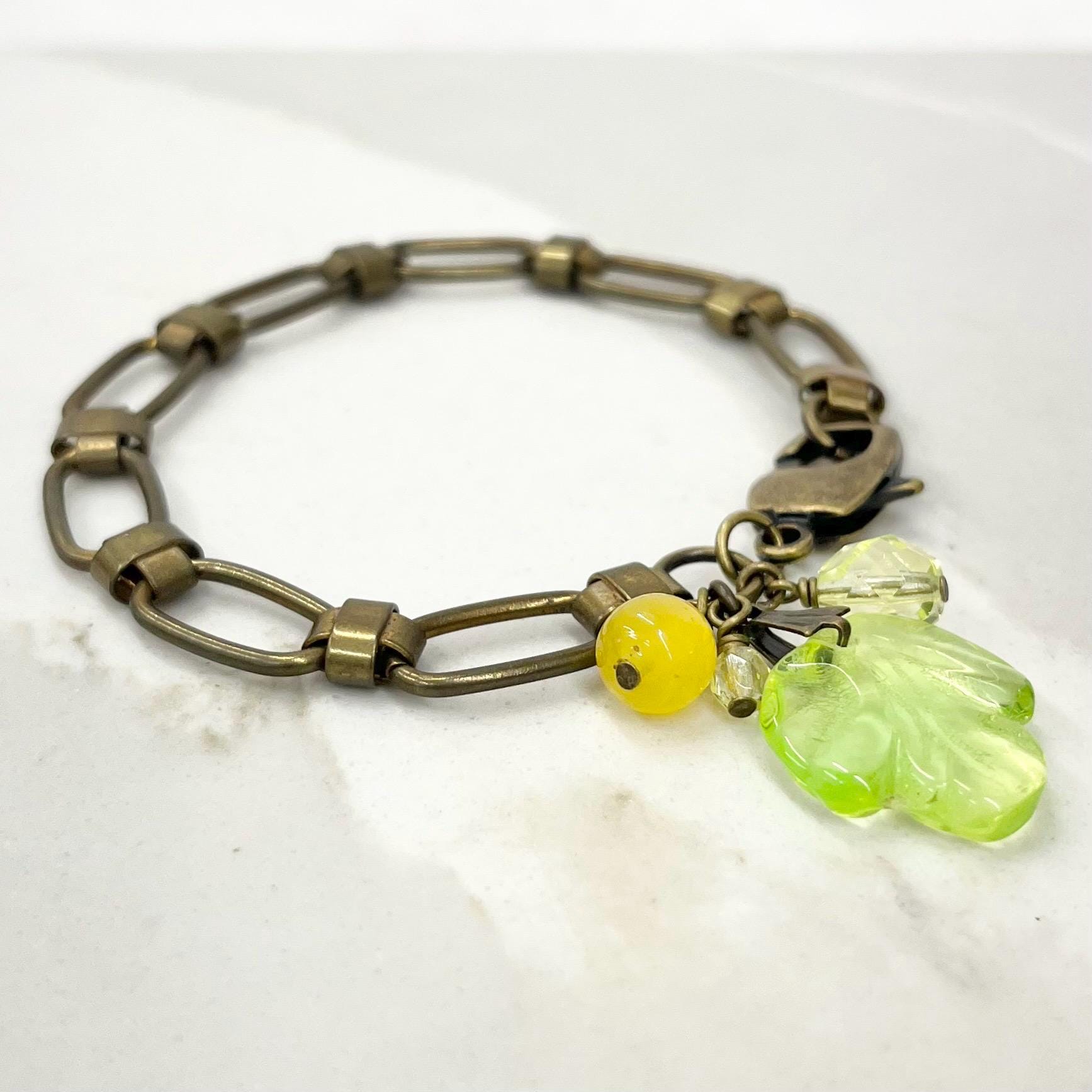 Yellow & Green Uranium Glass Leaf Bead Drop Charm Bracelet UV Reactive Glowing Jewellery MillyOliverVintage