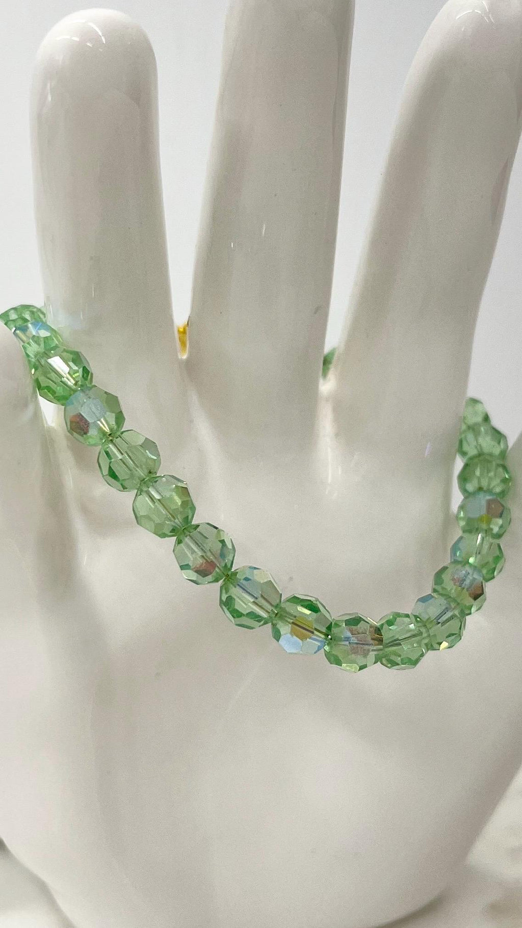 Green Uranium Glass Crystal Bead Bracelet UV Reactive Glow Jewellery MillyOliverVintage