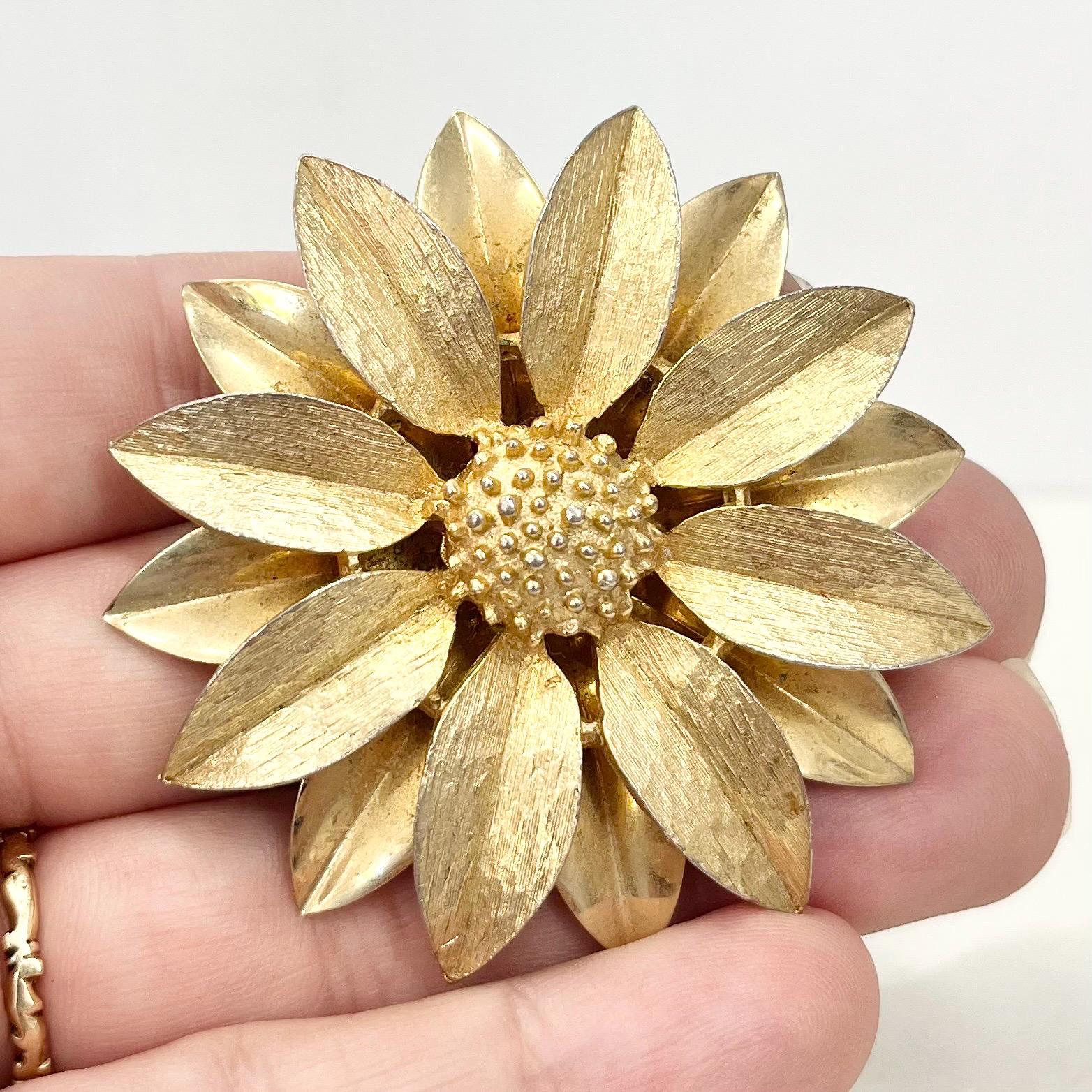Vintage Large Sarah Coventry Brutalist Style Daisy Flower Brooch Gold Plated Textured Statement Piece MillyOliverVintage