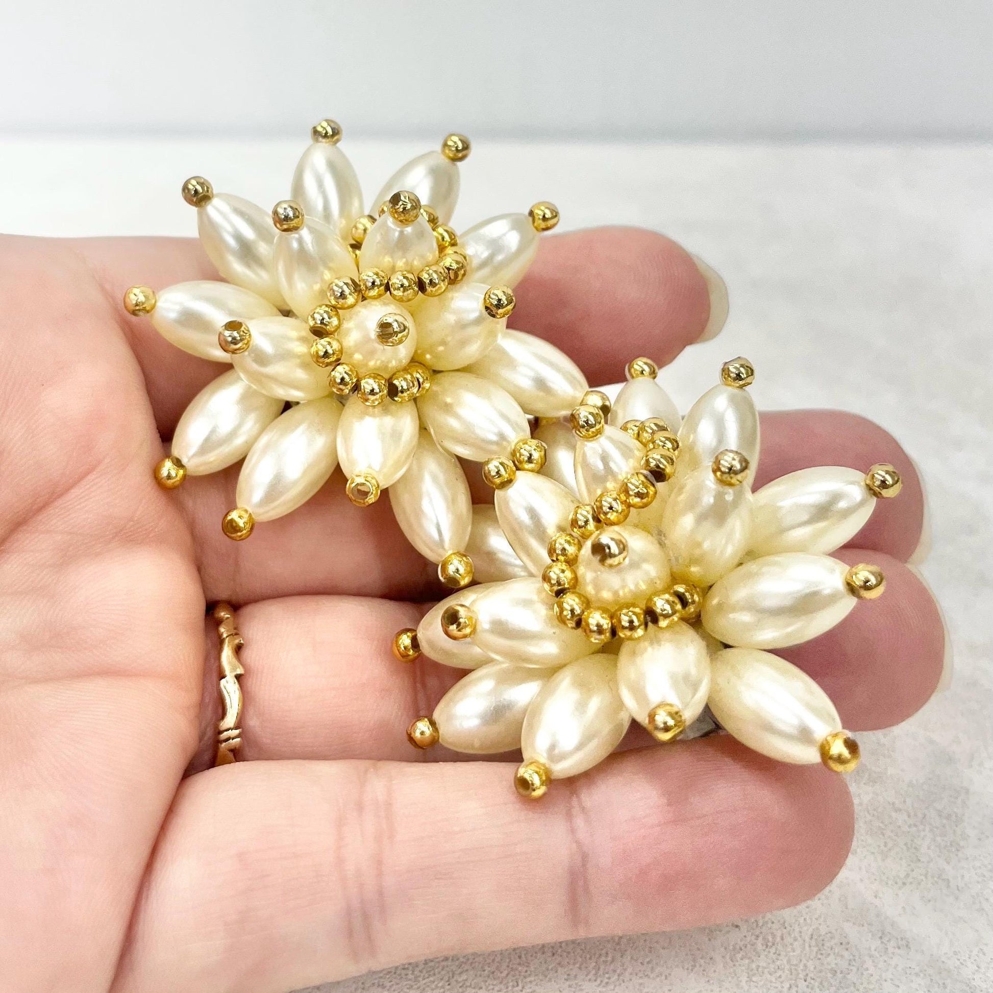 Vintage Faux Cream Pearl Cluster Statement Clip On Earrings with Gold Accents Fabulous Light Weight Oversized MillyOliverVintage